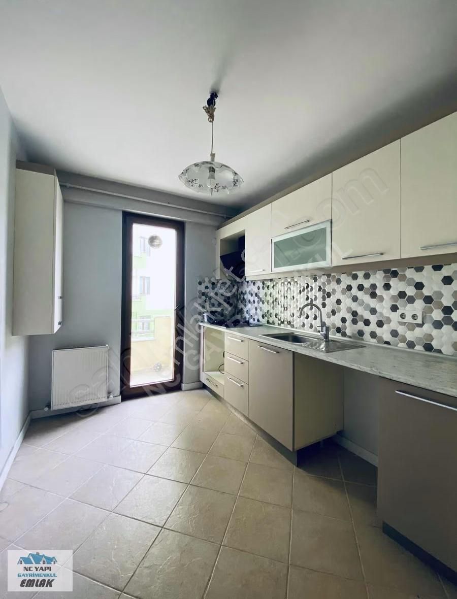Sarı Evler Sitesin'de Huzur Dolu, Modern Ve Geniş Kiralık Daire - Görsel 33