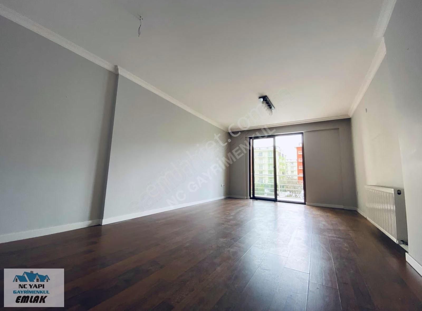 Sarı Evler Sitesin'de Huzur Dolu, Modern Ve Geniş Kiralık Daire - Görsel 35