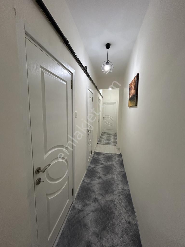 Merkezi Konumda Kiralık Eşyalı Daire - Görsel 8