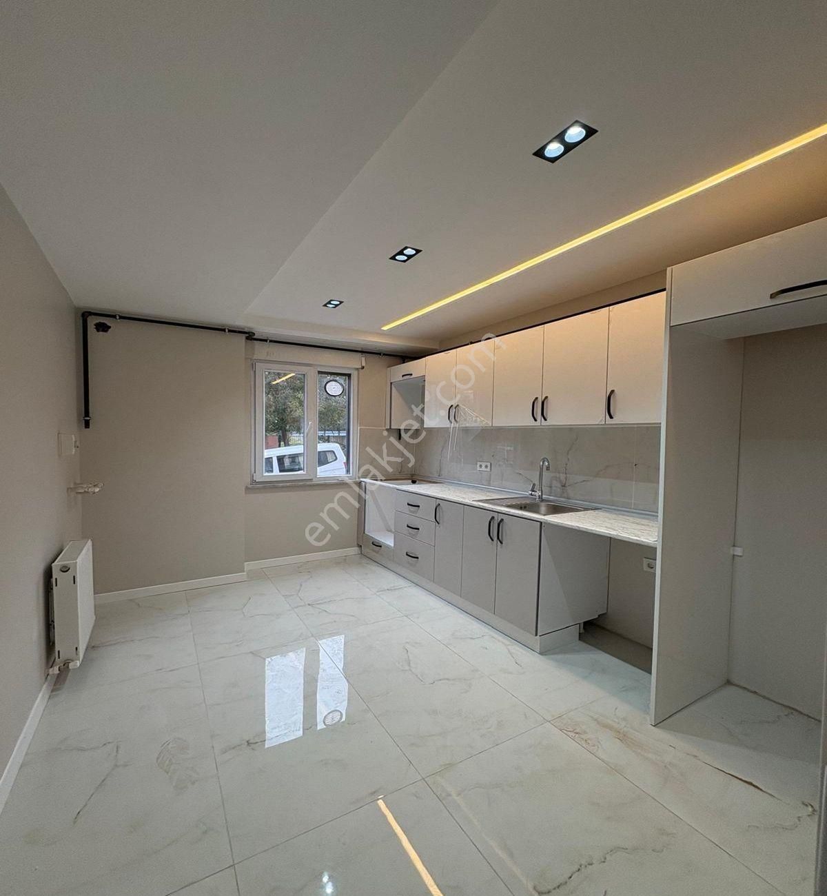 Merkezde Yeni Binada 3+1 Bahçe Katı 135m2 - Görsel 12