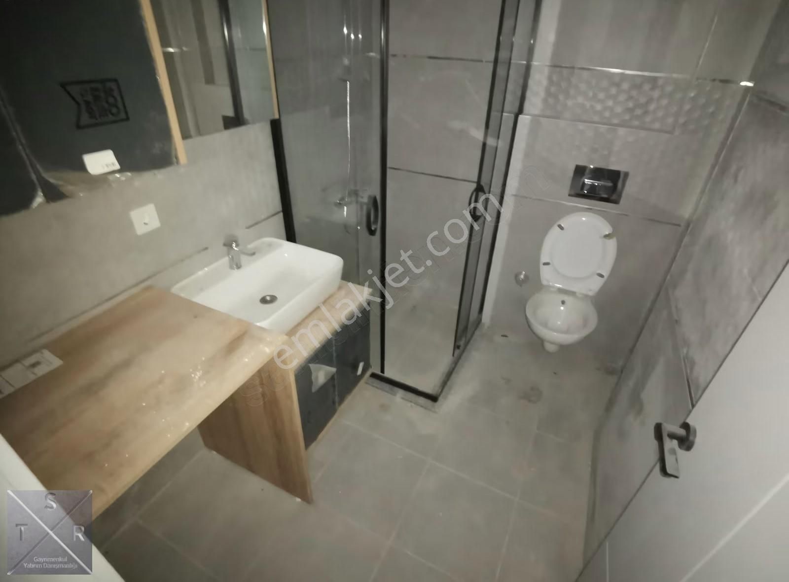 Tsr'den Bostanlı Merkezde 3m Migros Arkası Satılık 2+1 Daire - Görsel 2