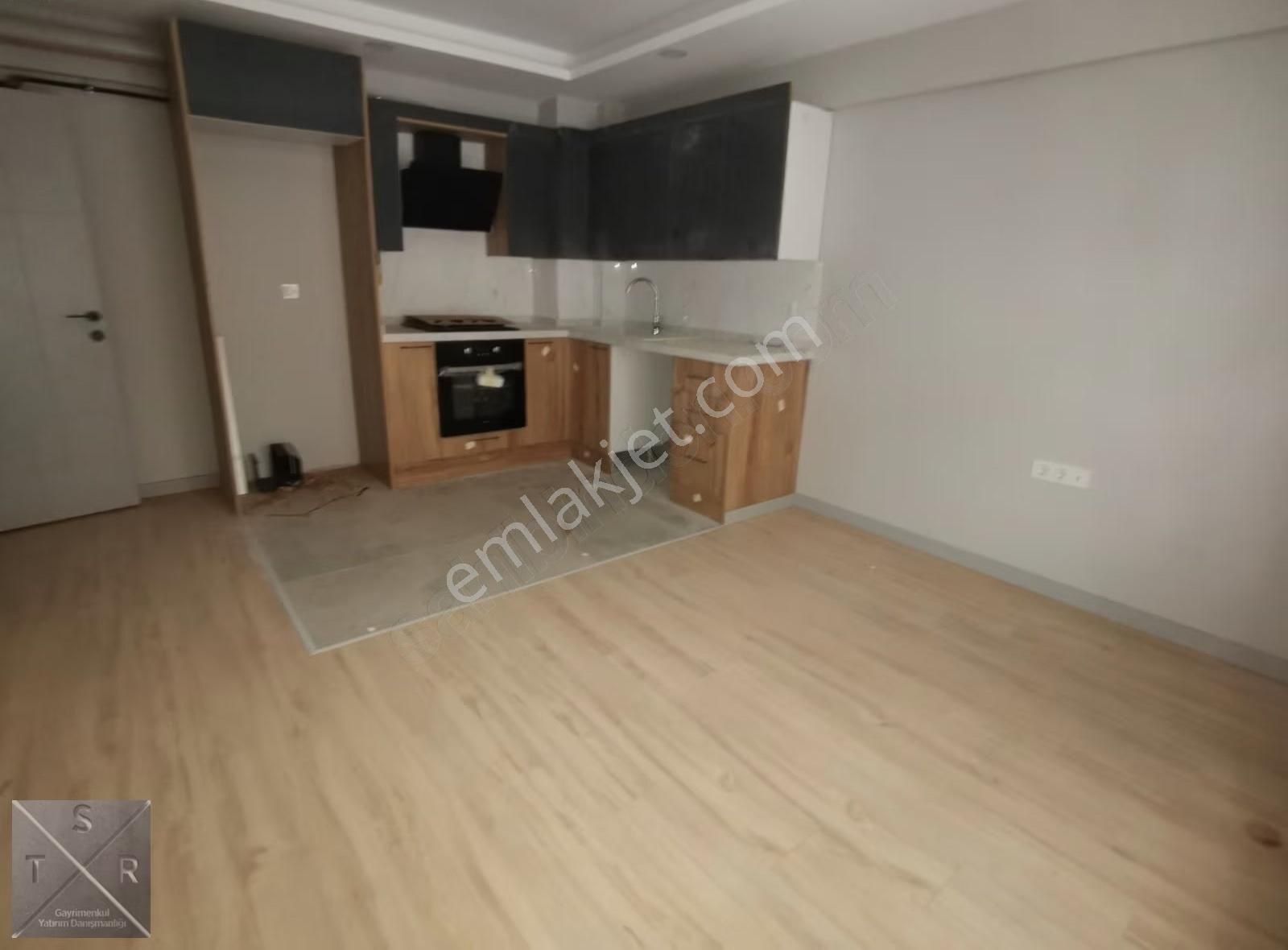 Tsr'den Bostanlı Merkezde 3m Migros Arkası Satılık 2+1 Daire - Görsel 14