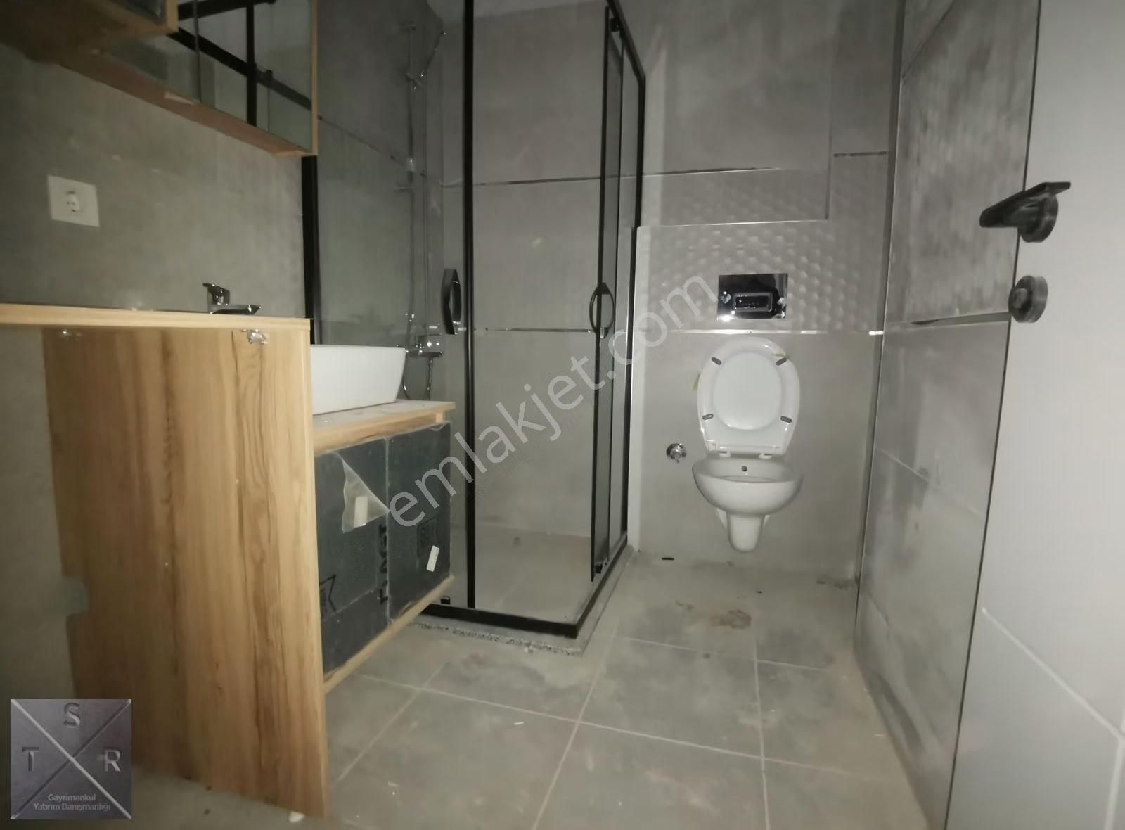 Tsr'den Bostanlı Merkezde 3m Migros Arkası Satılık 2+1 Daire - Görsel 18