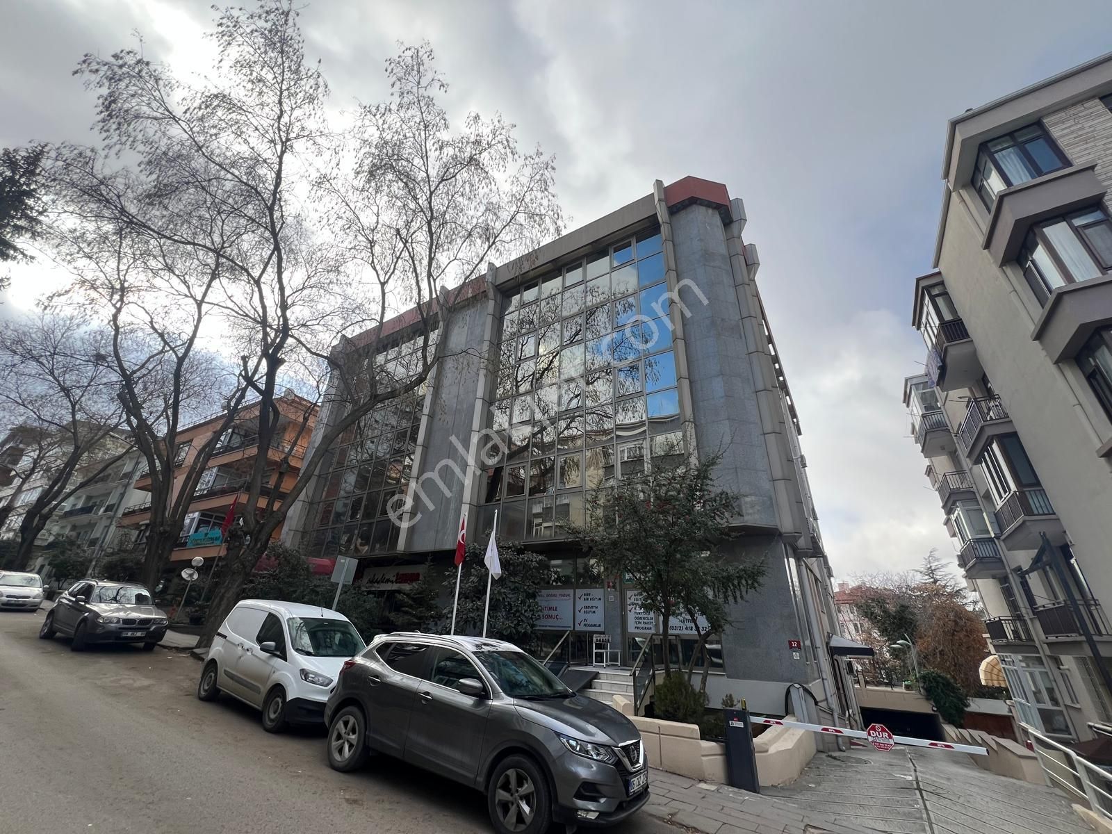 Kavaklıdere Paris Caddesi Kiralık Kapalı Otoparklı Ofis - Görsel 27