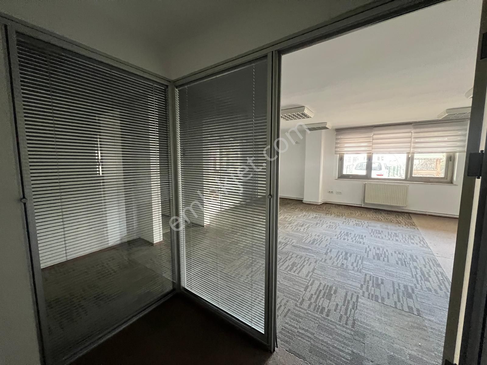 Kavaklıdere Paris Caddesi Kiralık Kapalı Otoparklı Ofis - Görsel 21