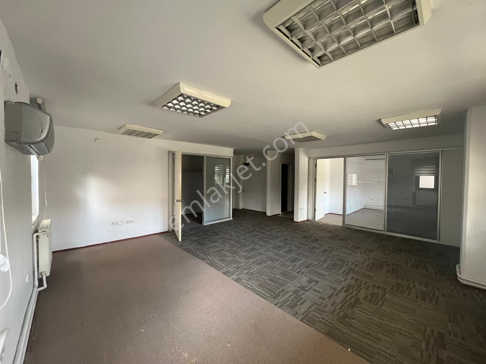 Kavaklıdere Paris Caddesi Kiralık Kapalı Otoparklı Ofis - Görsel 11