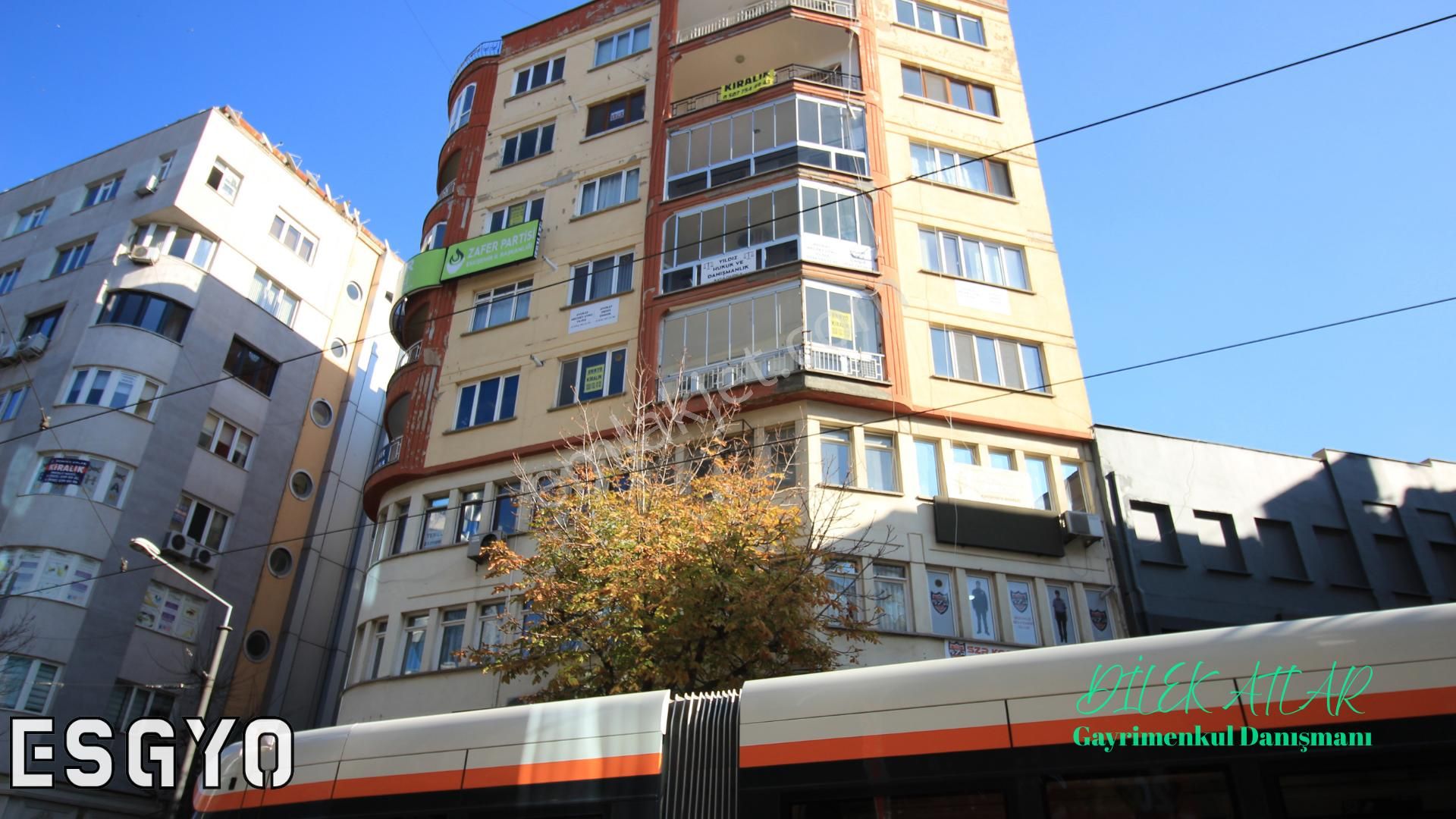 (esgyo)dan Esnaf Sarayı Caddesin De 3+1 Kiralık Daire