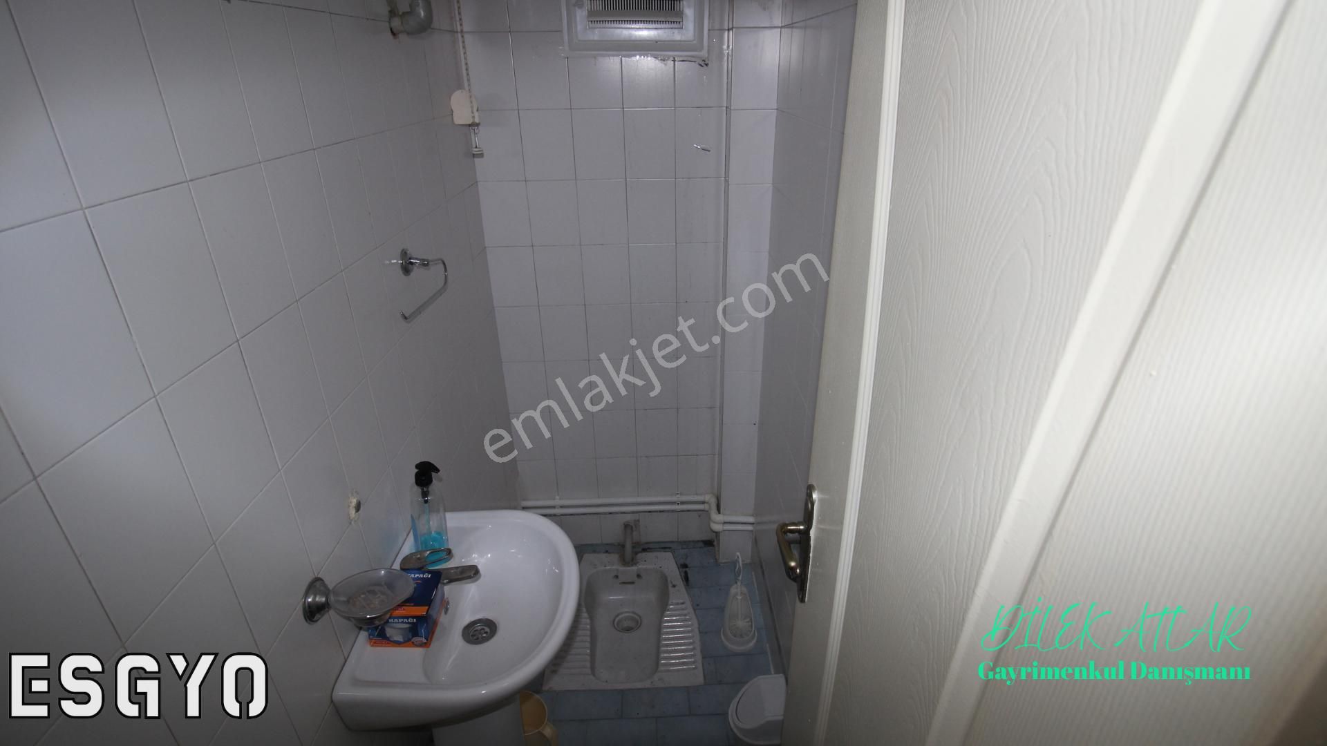 (esgyo)dan Esnaf Sarayı Caddesin De 3+1 Kiralık Daire - Görsel 12