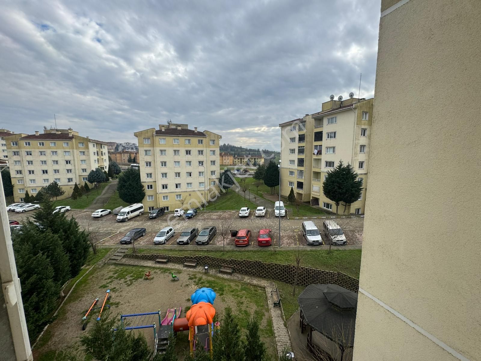 Re/max Mavi'den Korucuk Toki Evlerinde Satılık 3+1 Daire - Görsel 30