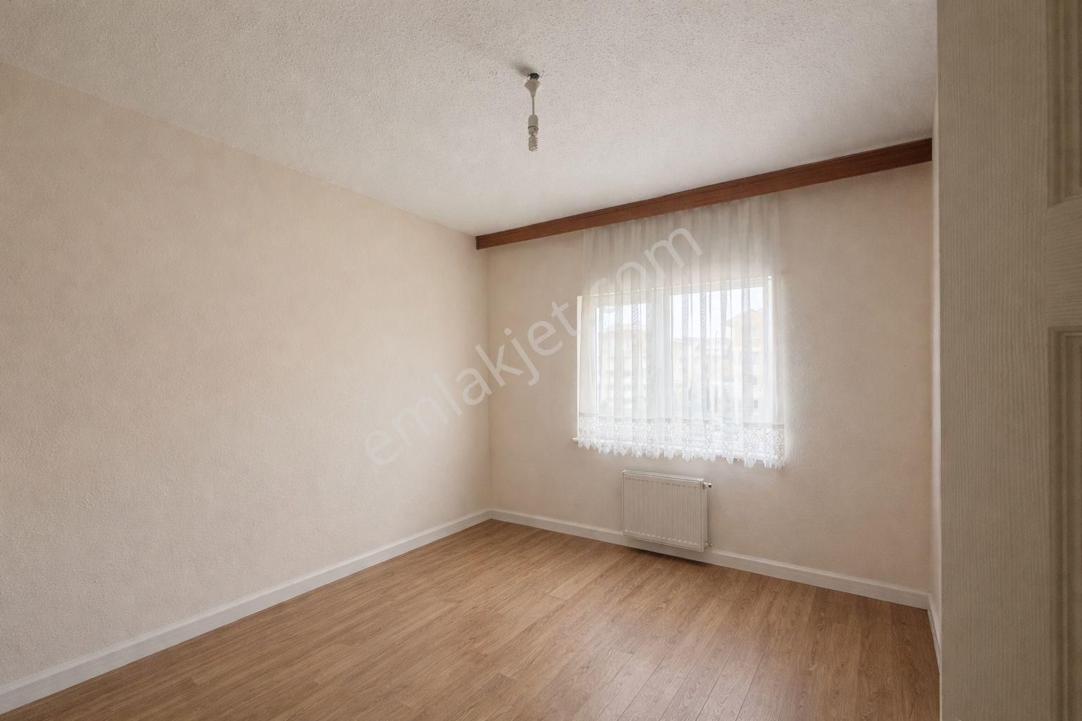 Re/max Mavi'den Korucuk Toki Evlerinde Satılık 3+1 Daire - Görsel 21