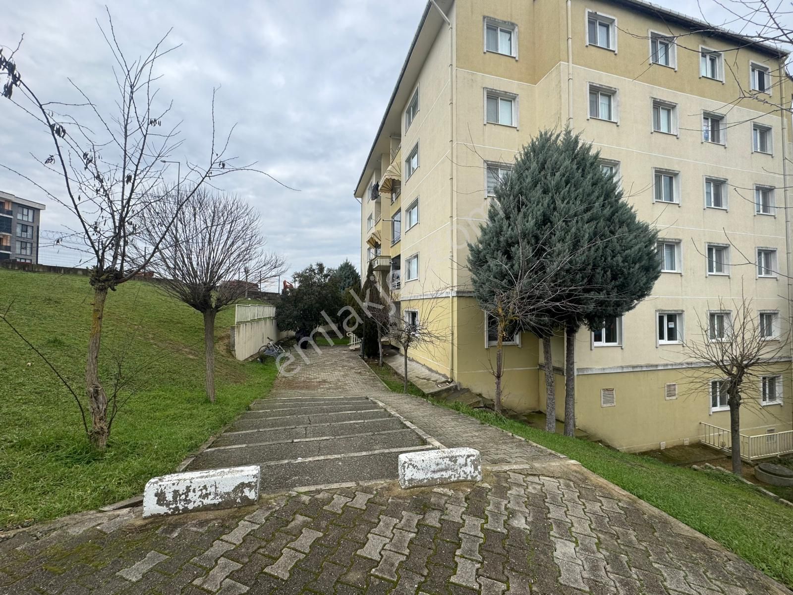 Re/max Mavi'den Korucuk Toki Evlerinde Satılık 3+1 Daire - Görsel 4