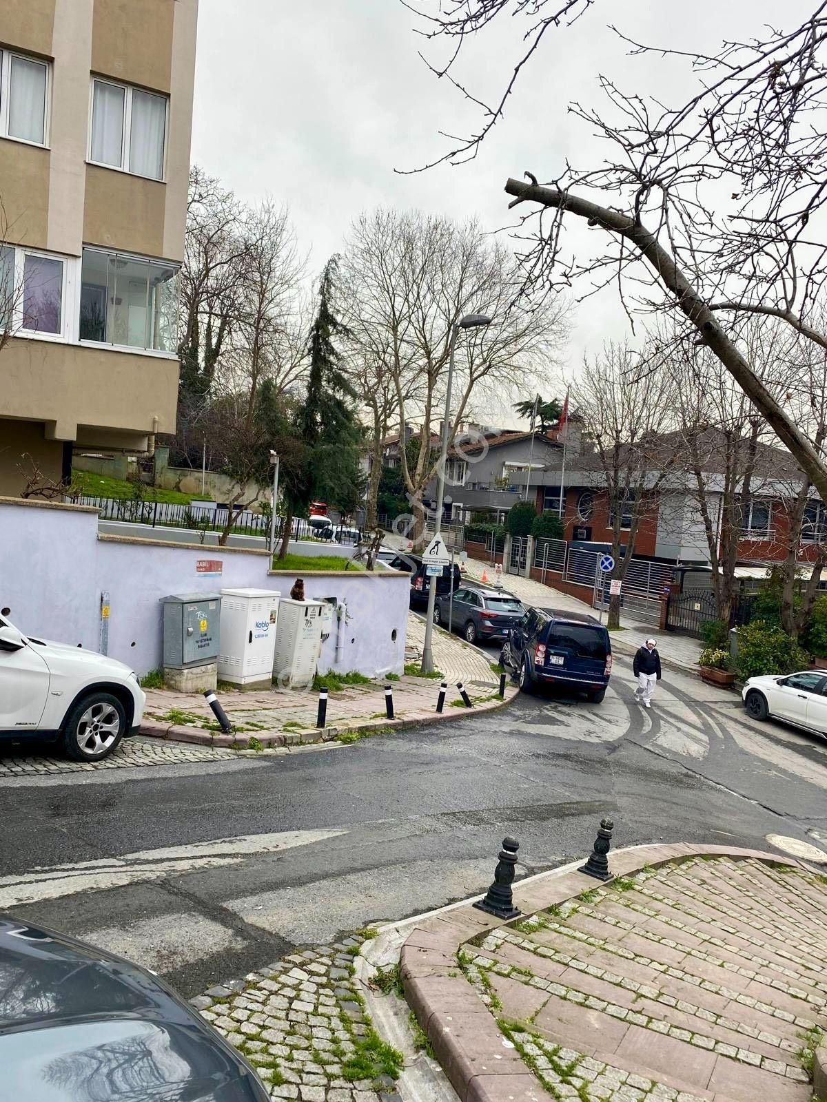 Sahibinden 7-24 Güvenlikli Sokakta Eşyalı Daire