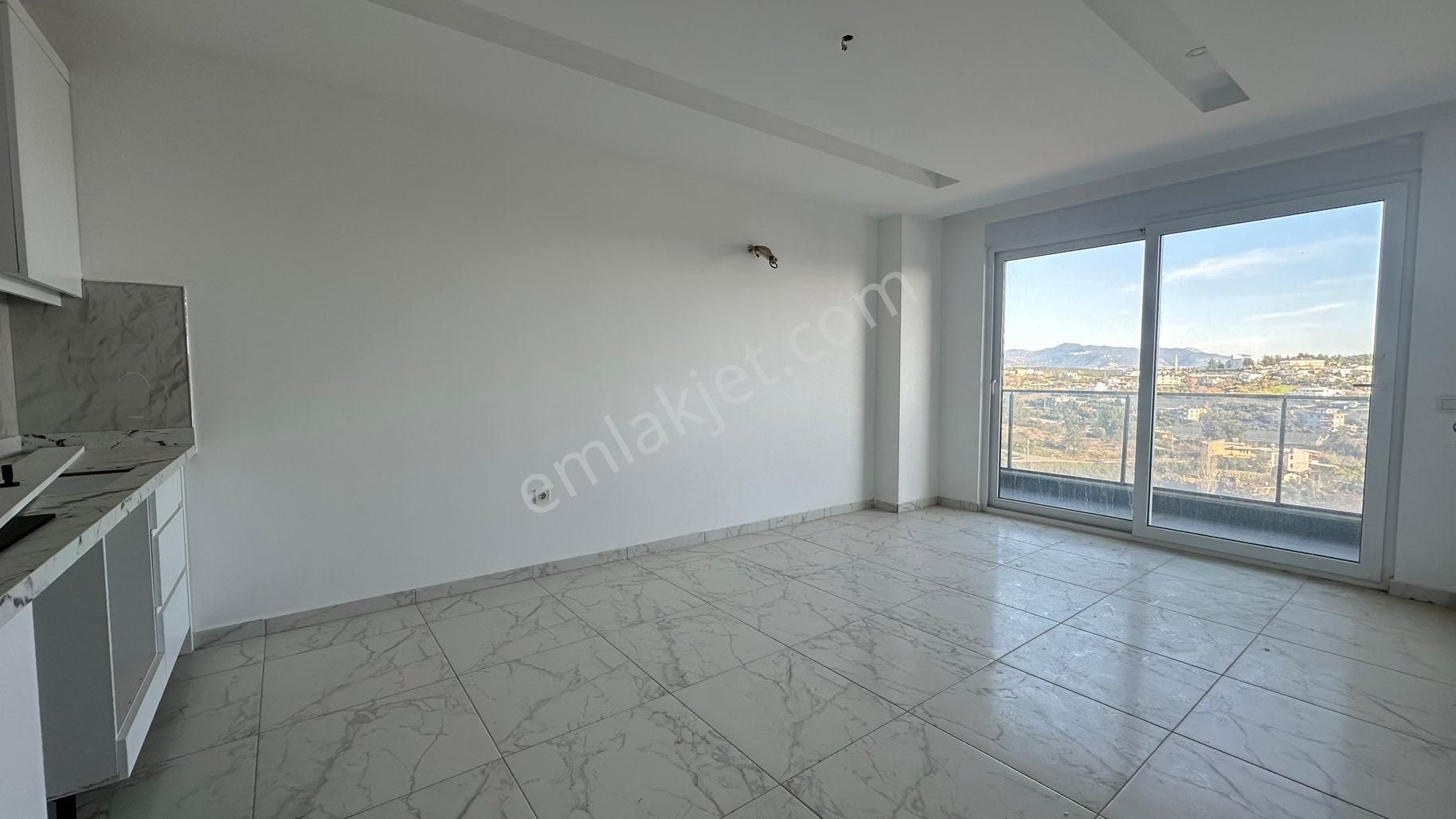 Sea & Nature View 1+1 Apartment İn Park Tower, Avsallar - Görsel 2
