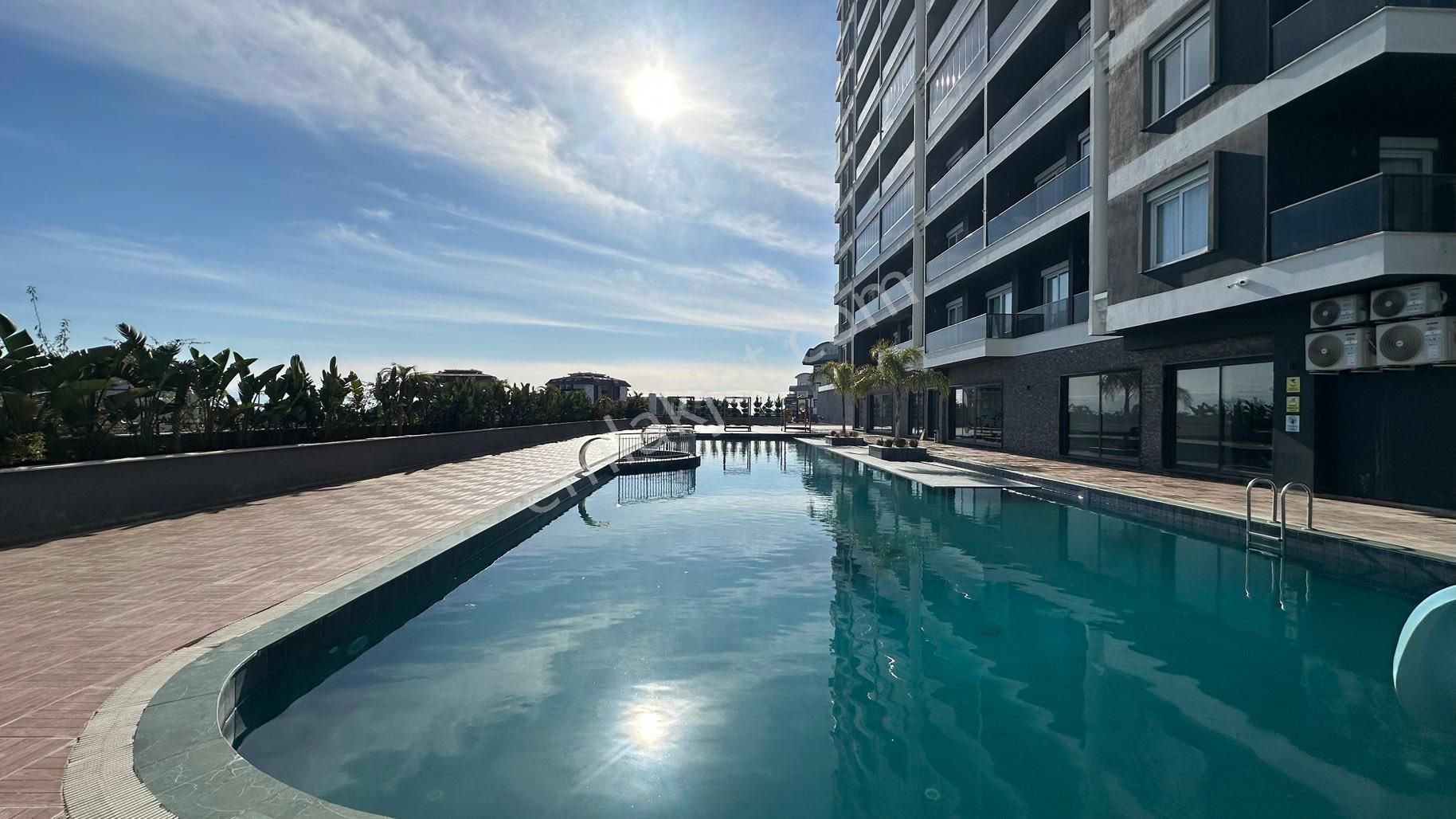 Sea & Nature View 1+1 Apartment İn Park Tower, Avsallar - Görsel 9