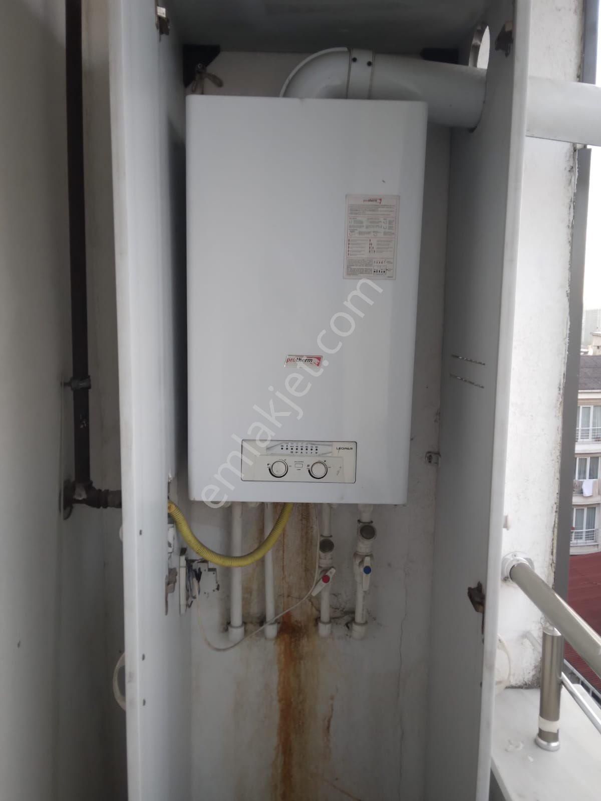 Fatih Mahallesinde Caddeye Yakın 2+1 Arakat Daire - Görsel 13