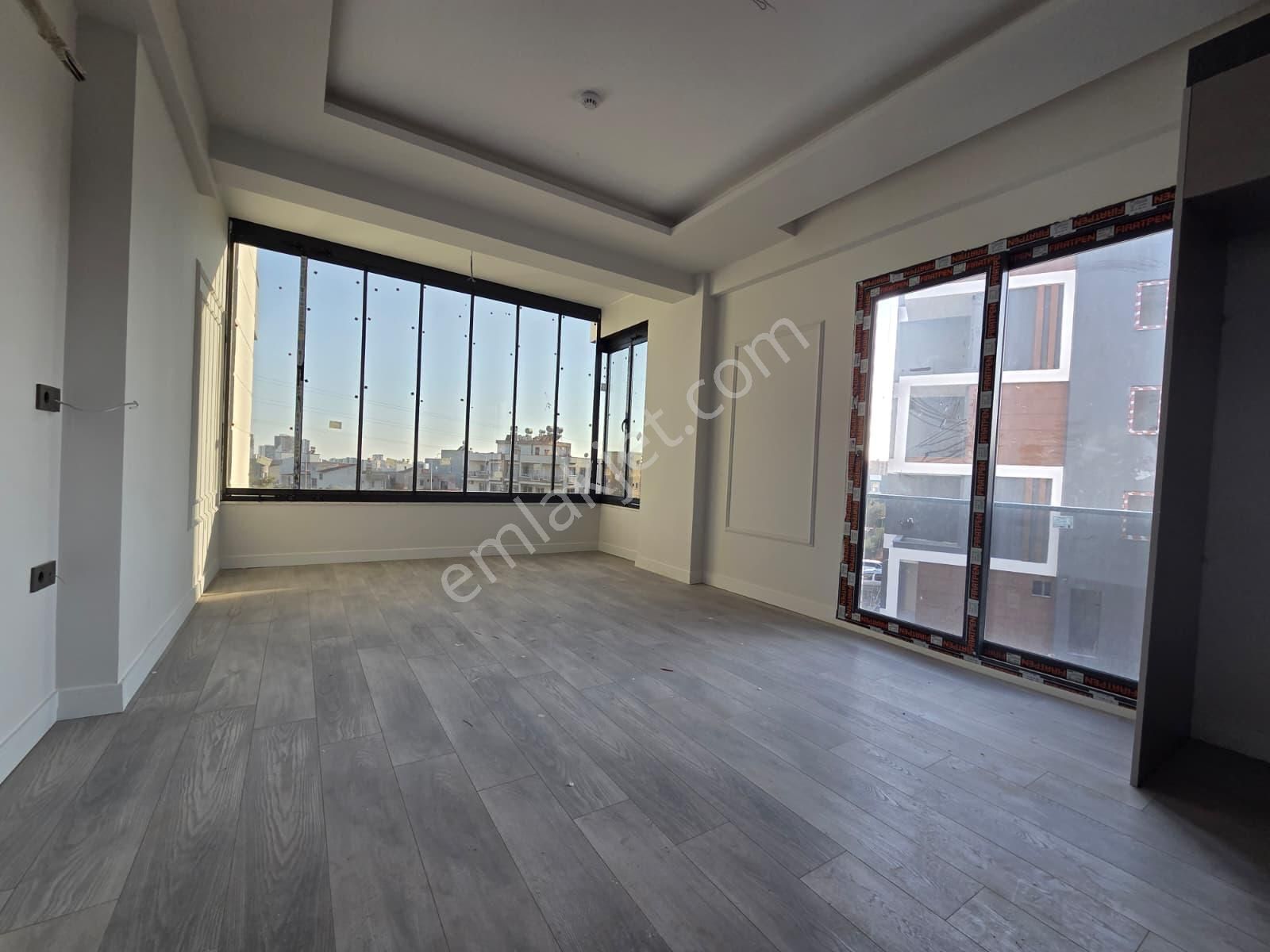 Karınca'dan Eski Mezitli'de Havuzlu İskanlı Ara Kat 2+1 Satılık! - Görsel 10