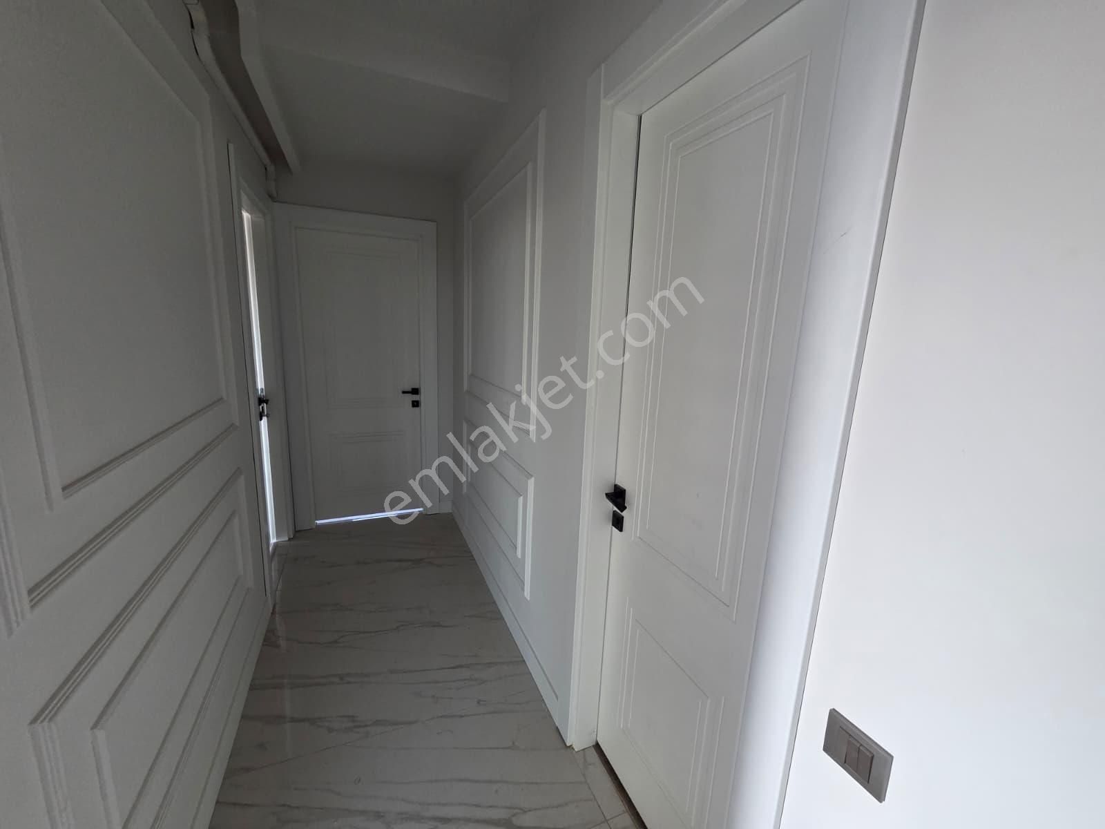 Karınca'dan Eski Mezitli'de Havuzlu İskanlı Ara Kat 2+1 Satılık! - Görsel 18