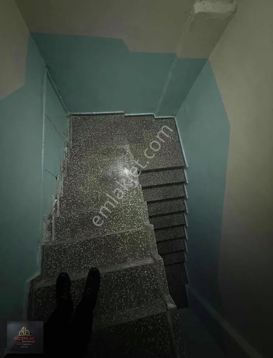 Seç Emlak'tan Bakımlı Ayaklı Bina Köşebaşı Doğalgazlı - Görsel 10