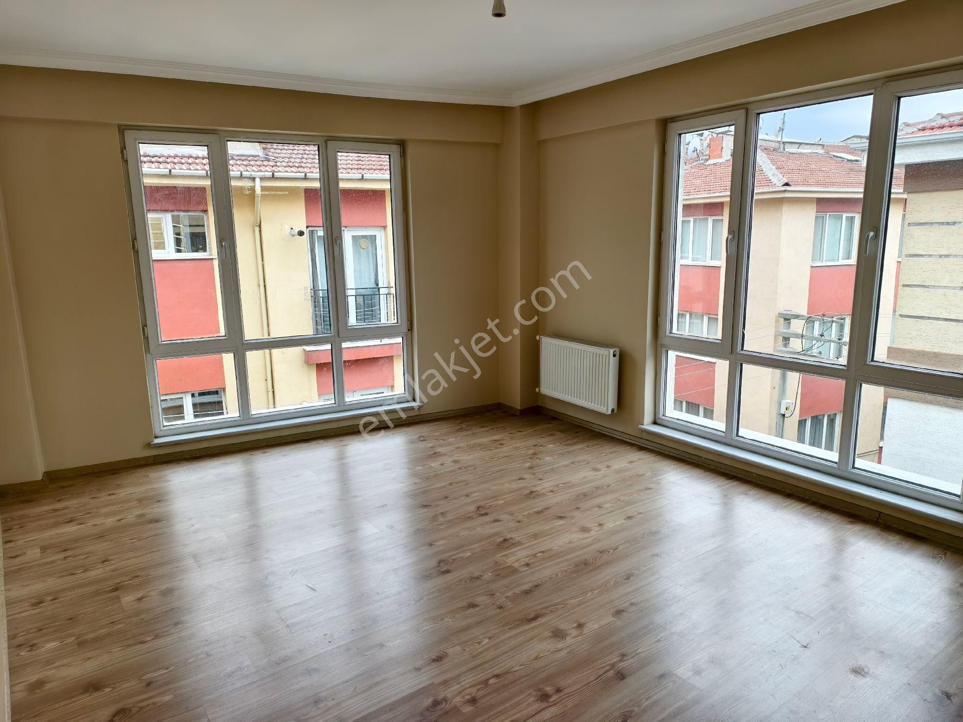 Pera'dan Sütlüce Mh. Hepşen Sk 2+0 Asansörlü Kapalı Garajlı Kiralık Daire - Görsel 11