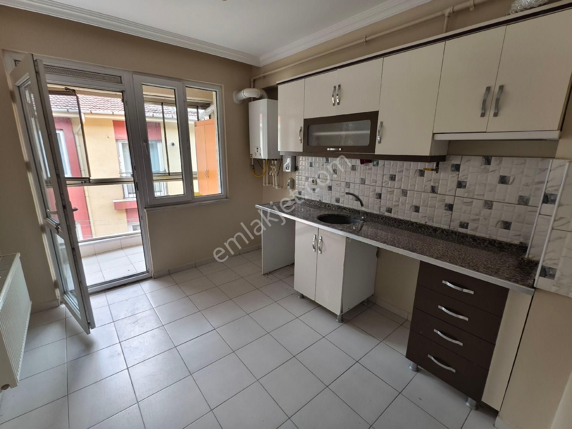 Pera'dan Sütlüce Mh. Hepşen Sk 2+0 Asansörlü Kapalı Garajlı Kiralık Daire - Görsel 18