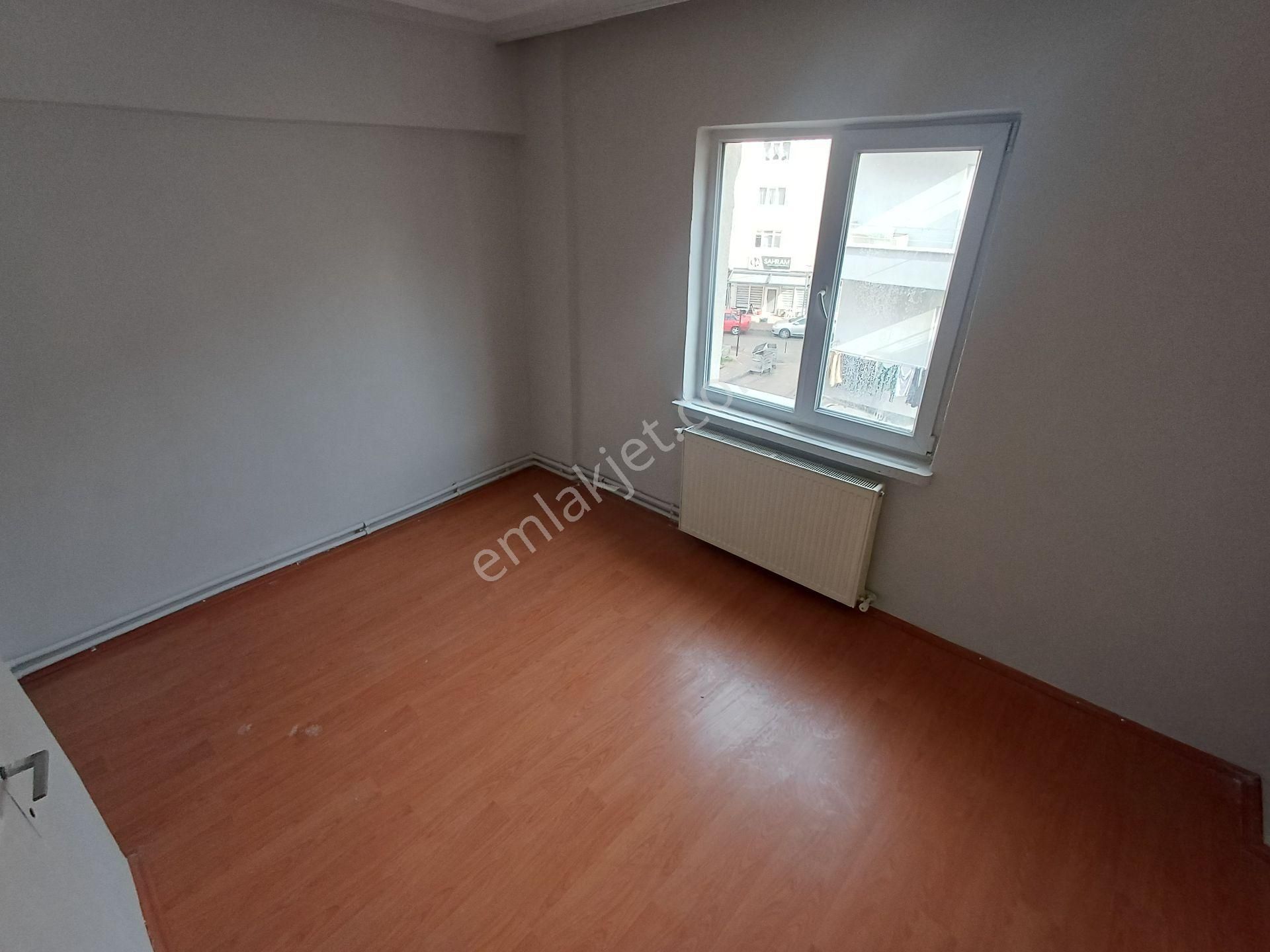 Sincan İstasyon Mahallesinde 2.ara Katta Satılık 3+1 Daire - Görsel 11