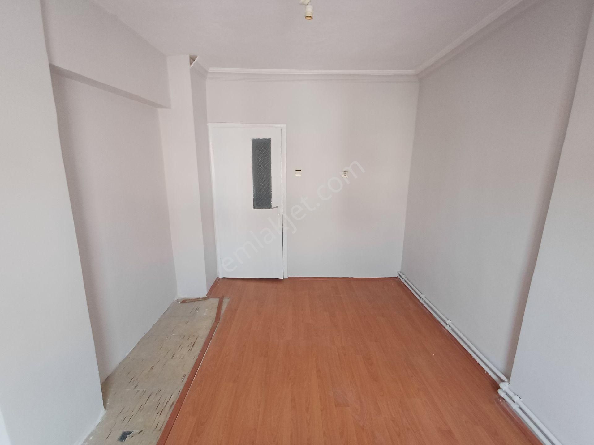 Sincan İstasyon Mahallesinde 2.ara Katta Satılık 3+1 Daire - Görsel 15