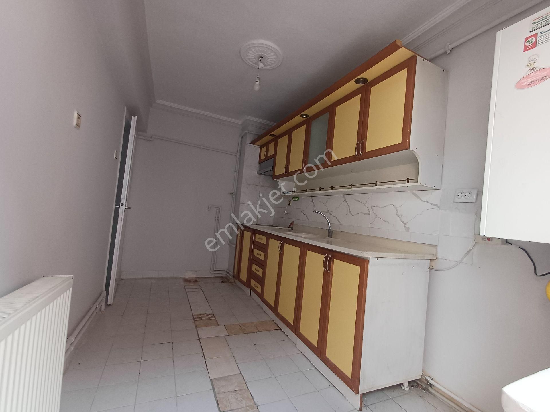 Sincan İstasyon Mahallesinde 2.ara Katta Satılık 3+1 Daire - Görsel 21