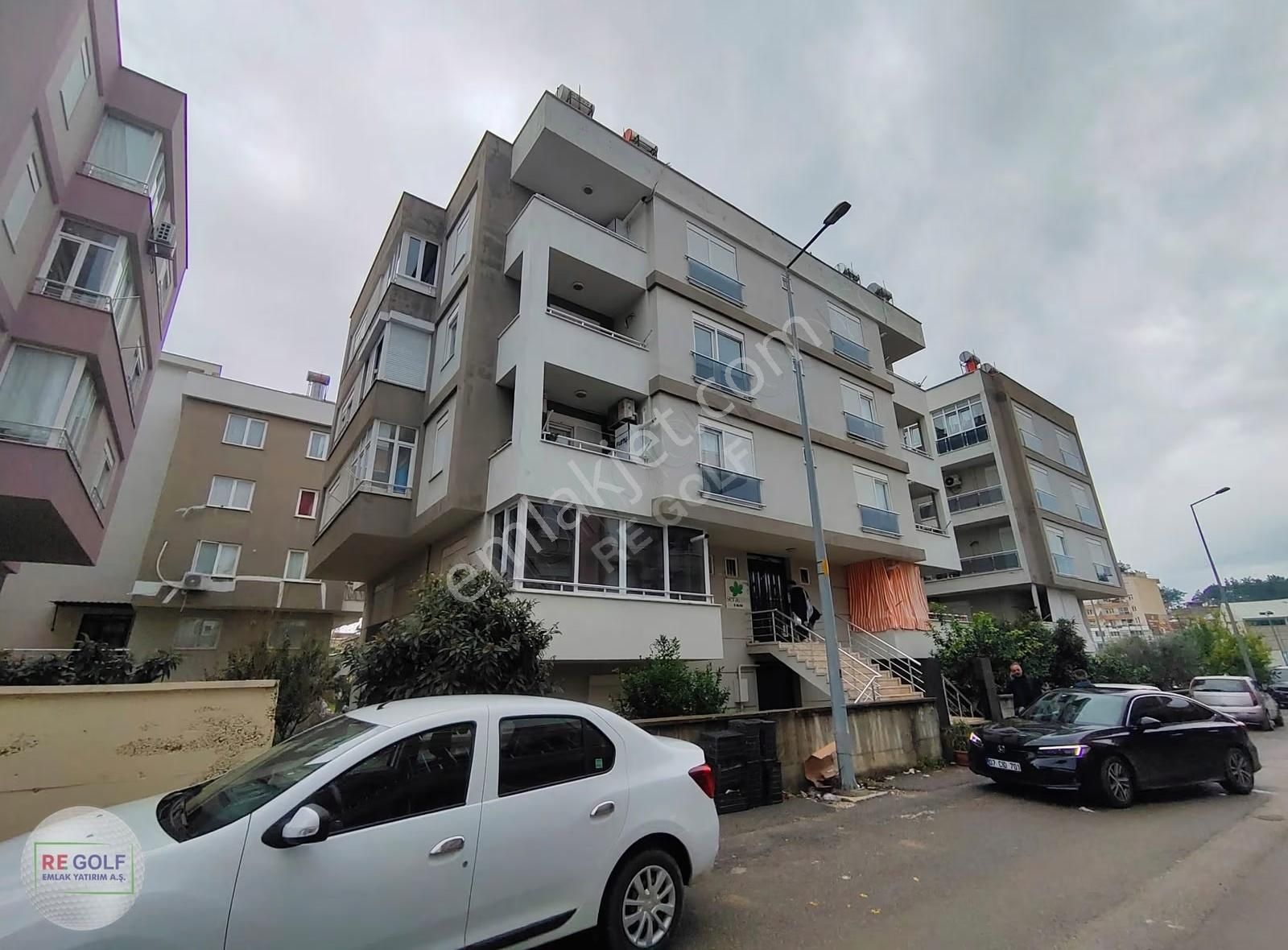 Re Golf'ten Serik Sera Evlerinde Geniş 3+1 Ebeveyn Banyolu Daire