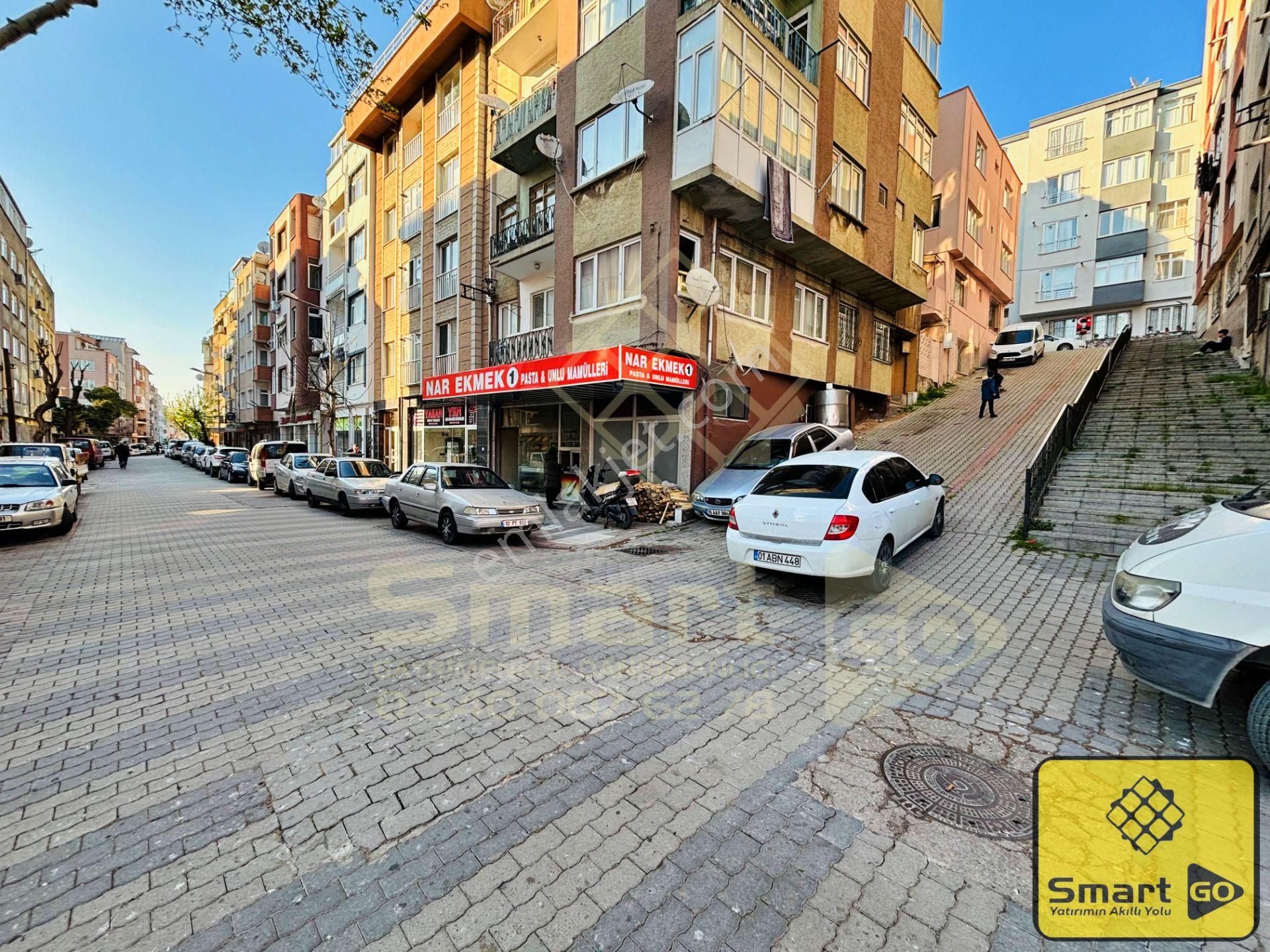Bentbaşı'nda 2+1 Satılık Ferah Daire