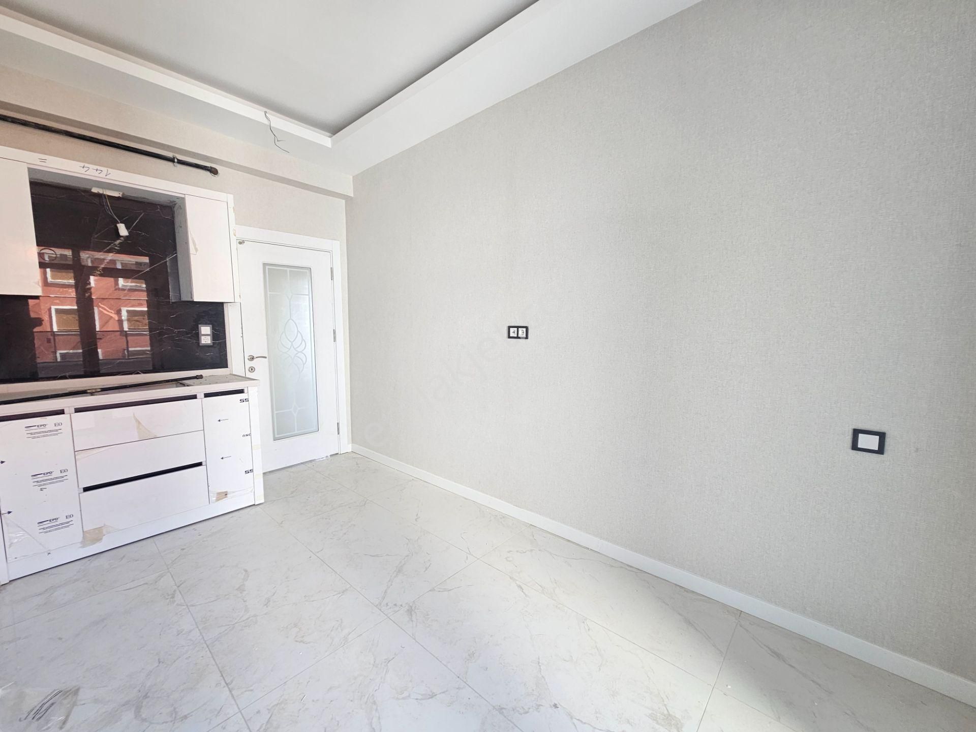 Genç Osman Caddesine Yakın Sıfır Lüks 3+1 Daireler - Görsel 12