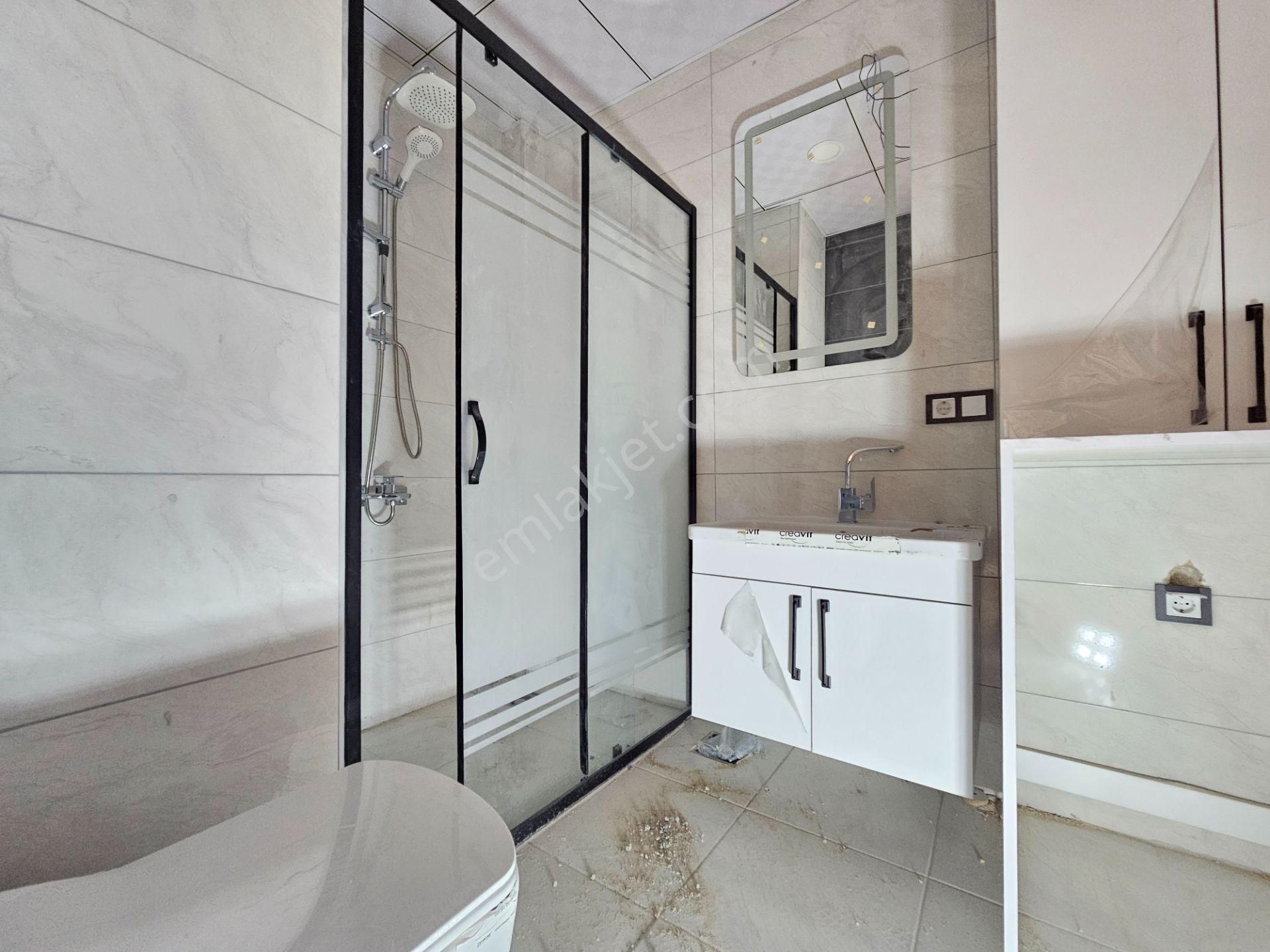 Genç Osman Caddesine Yakın Sıfır Lüks 3+1 Daireler - Görsel 39