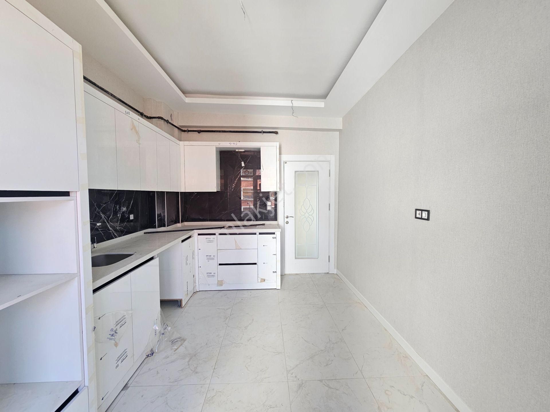 Genç Osman Caddesine Yakın Sıfır Lüks 3+1 Daireler