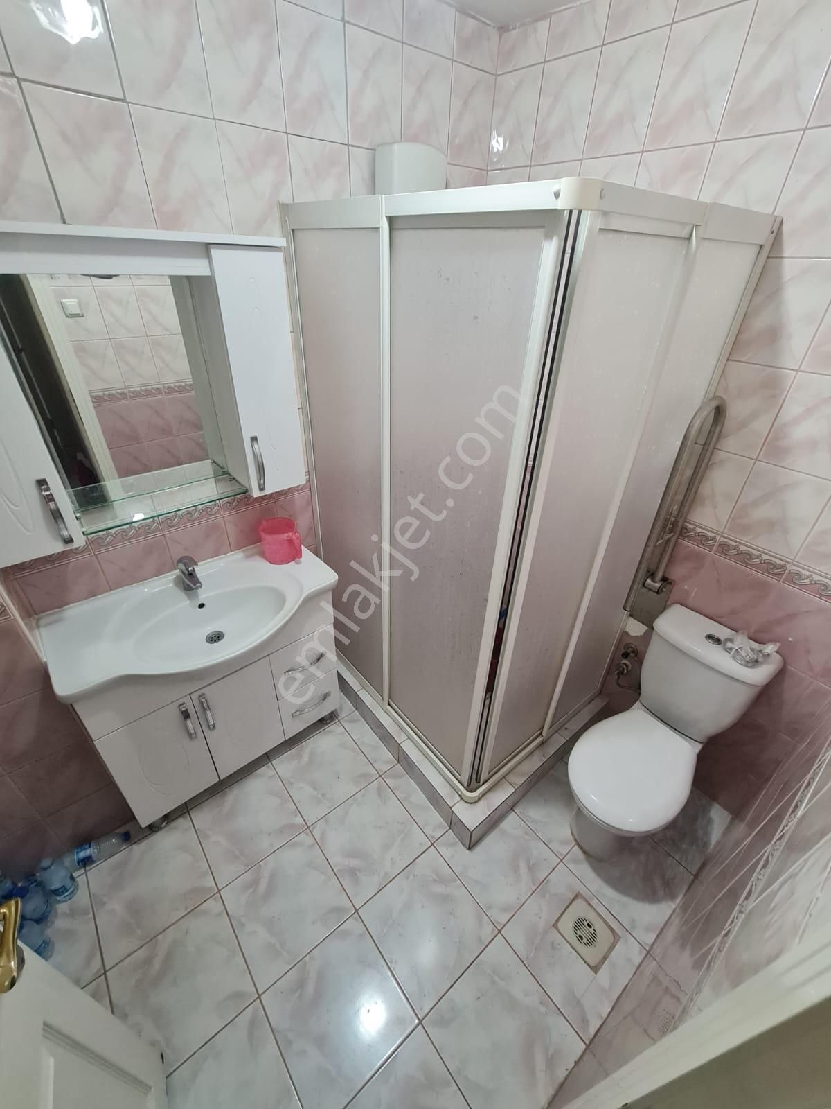 Aydınlkevler'de Türkiş Bloklarında 2+1 Kiralık Daire-taner Emlak Ofisi - Görsel 29