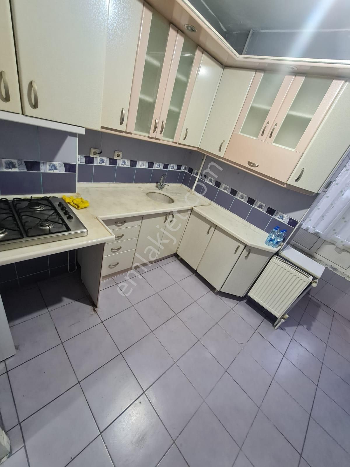 Aydınlkevler'de Türkiş Bloklarında 2+1 Kiralık Daire-taner Emlak Ofisi - Görsel 9