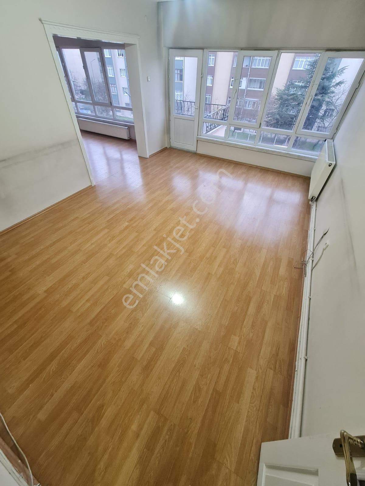 Aydınlkevler'de Türkiş Bloklarında 2+1 Kiralık Daire-taner Emlak Ofisi - Görsel 5