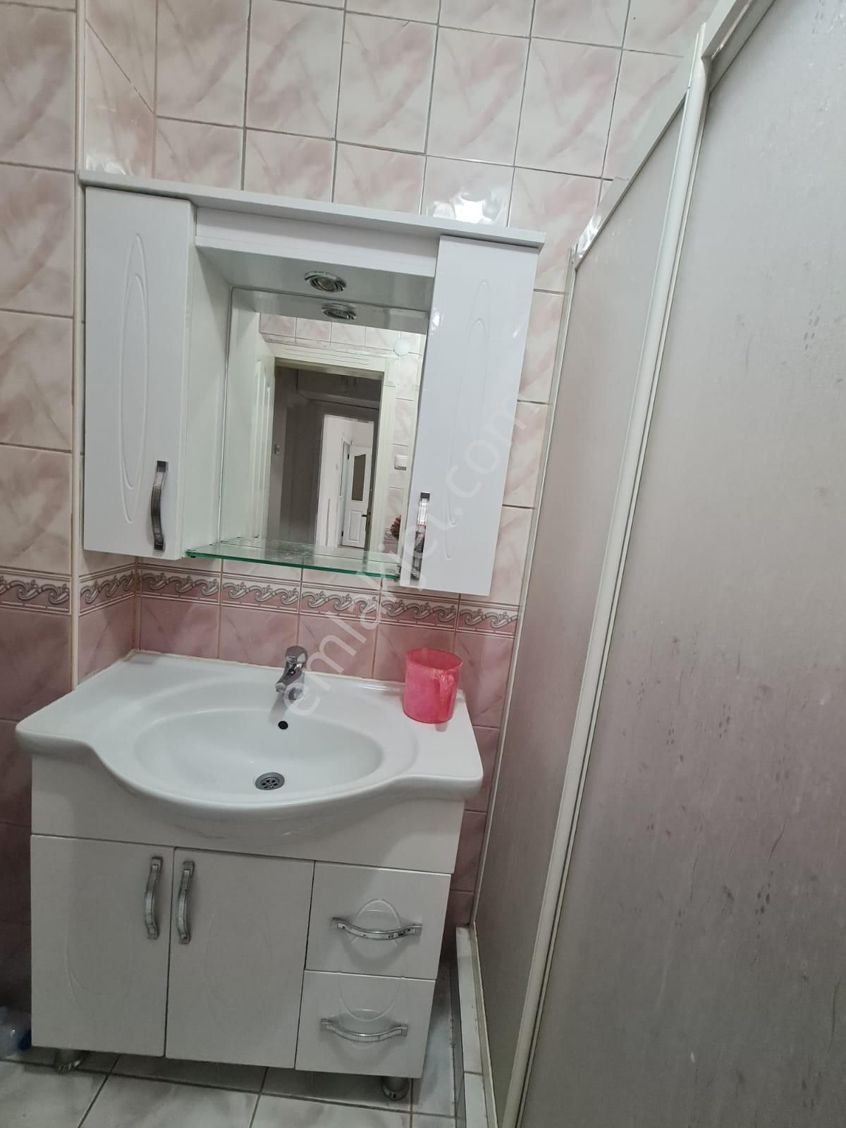 Aydınlkevler'de Türkiş Bloklarında 2+1 Kiralık Daire-taner Emlak Ofisi - Görsel 28