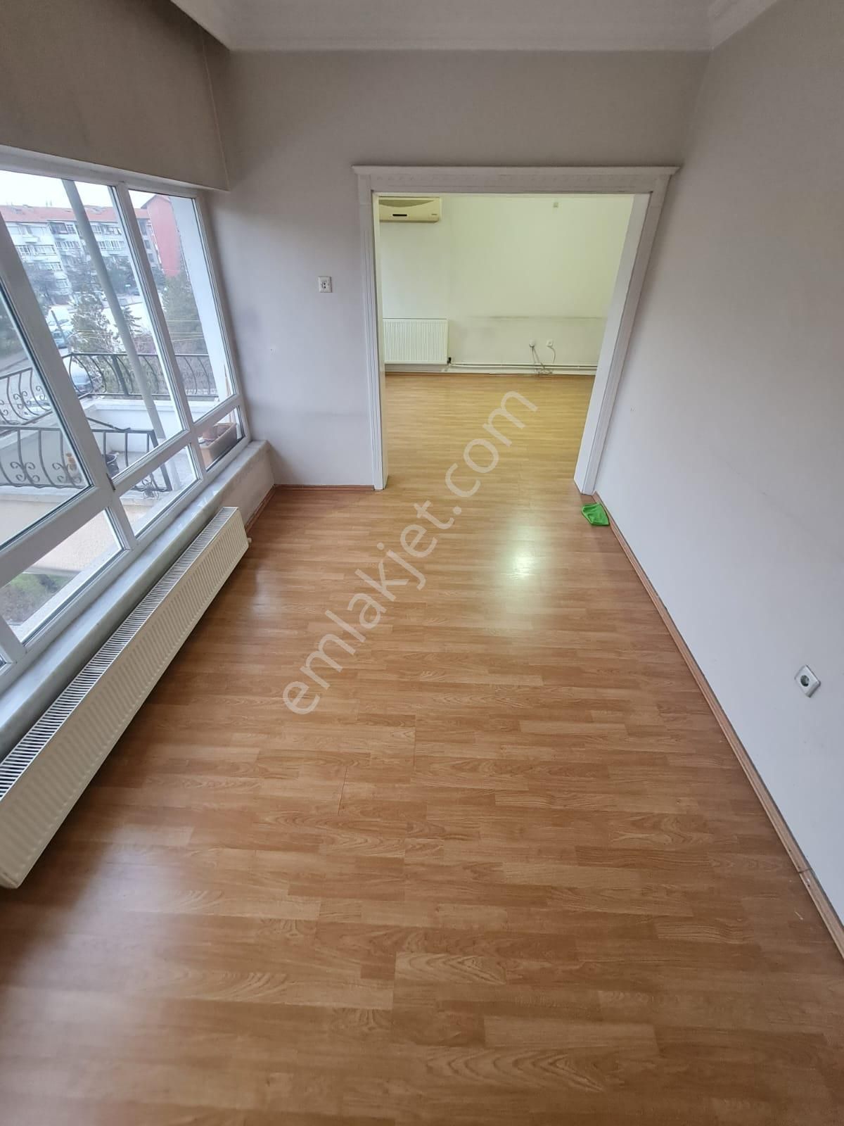 Aydınlkevler'de Türkiş Bloklarında 2+1 Kiralık Daire-taner Emlak Ofisi - Görsel 18