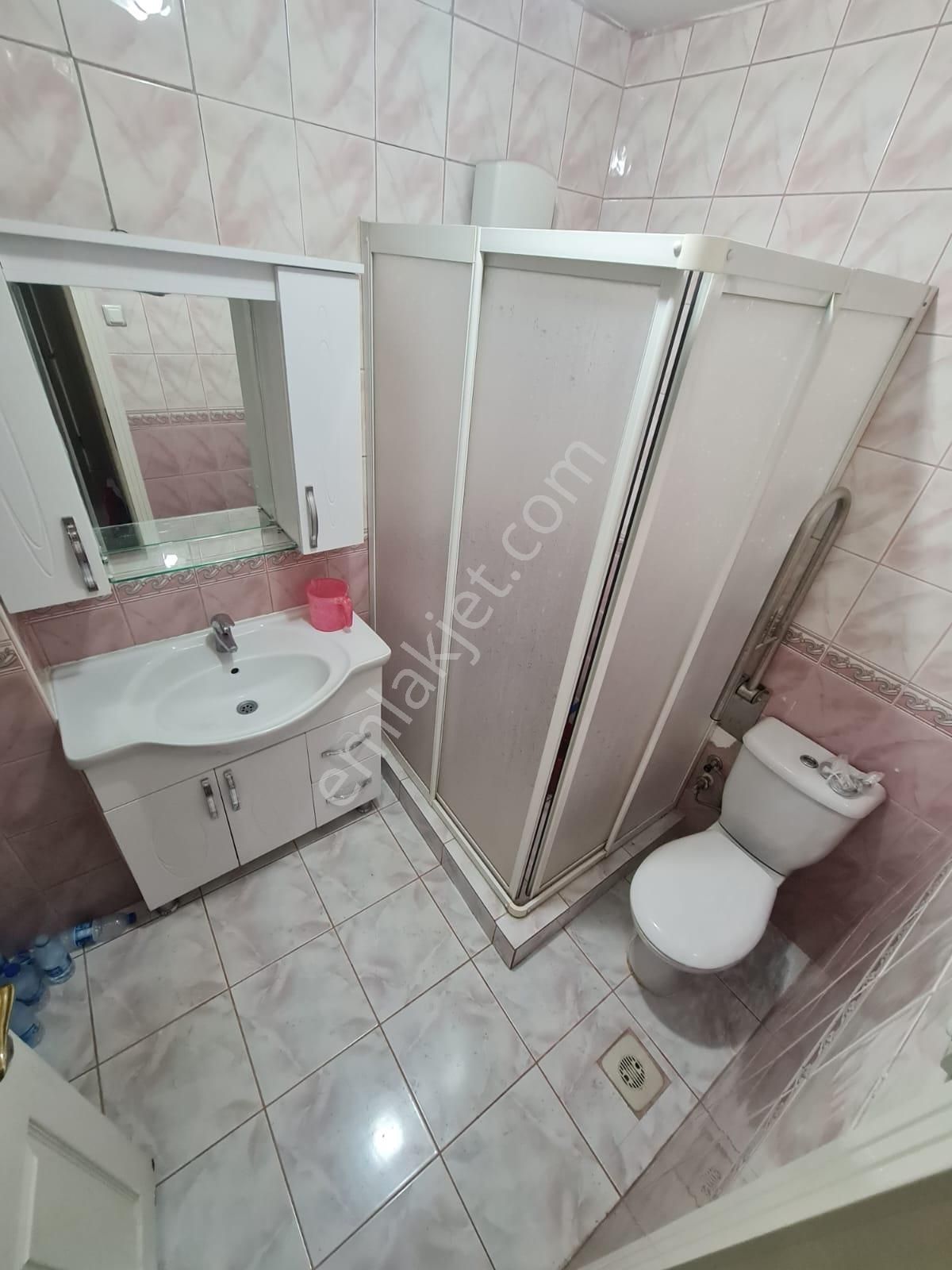 Aydınlkevler'de Türkiş Bloklarında 2+1 Kiralık Daire-taner Emlak Ofisi - Görsel 27