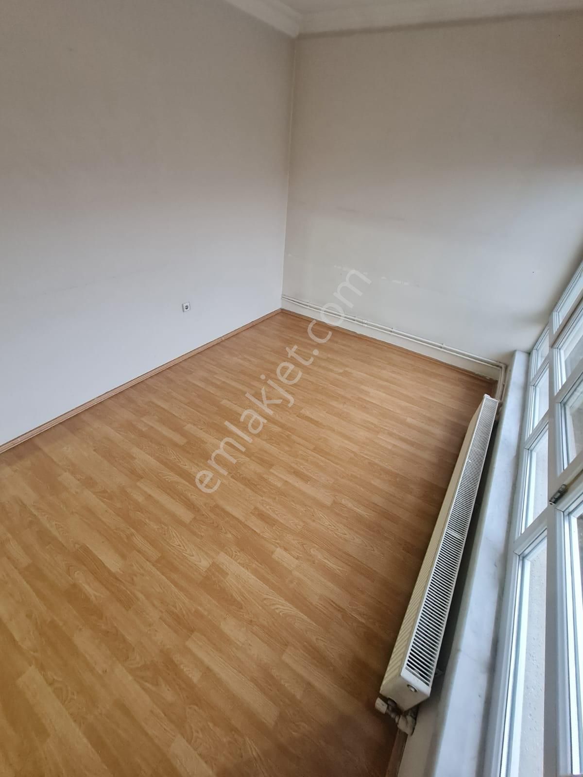 Aydınlkevler'de Türkiş Bloklarında 2+1 Kiralık Daire-taner Emlak Ofisi - Görsel 16