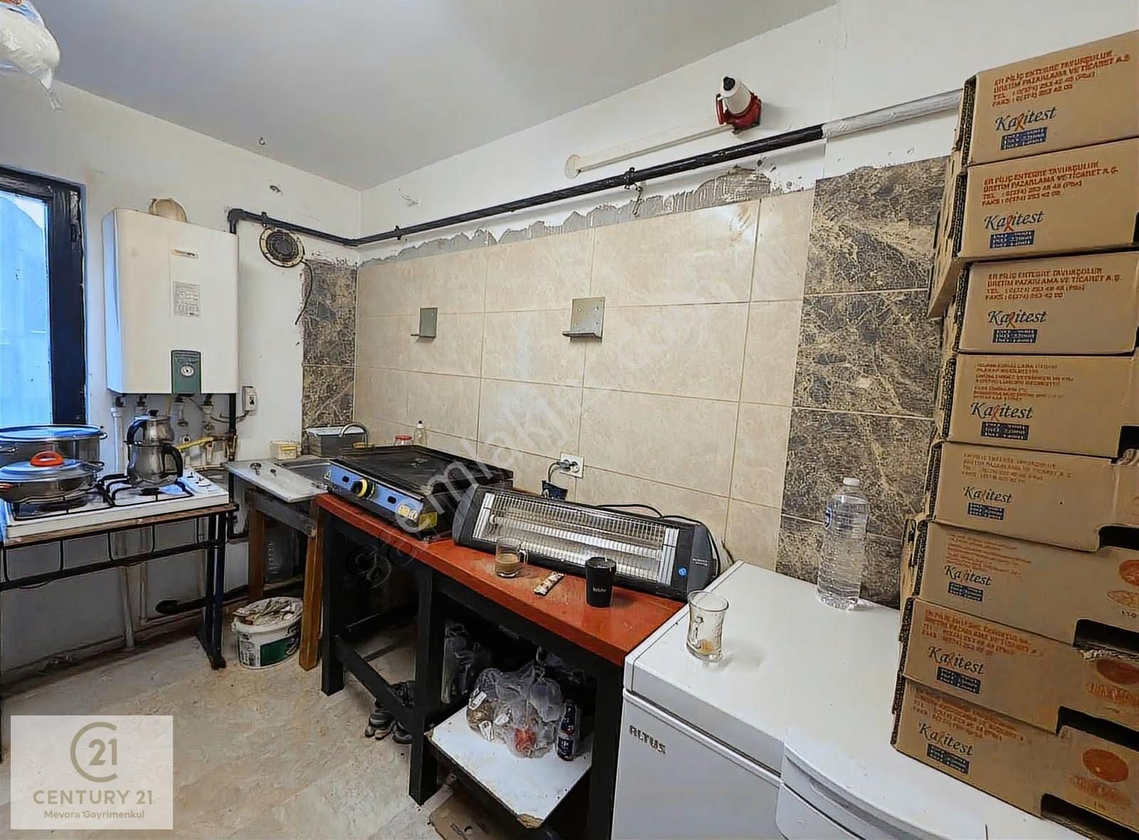 Ukrayna Cad. Üzeri Devren Kiralık Yüksek Cirolu Kasap Dükkanı - Görsel 5