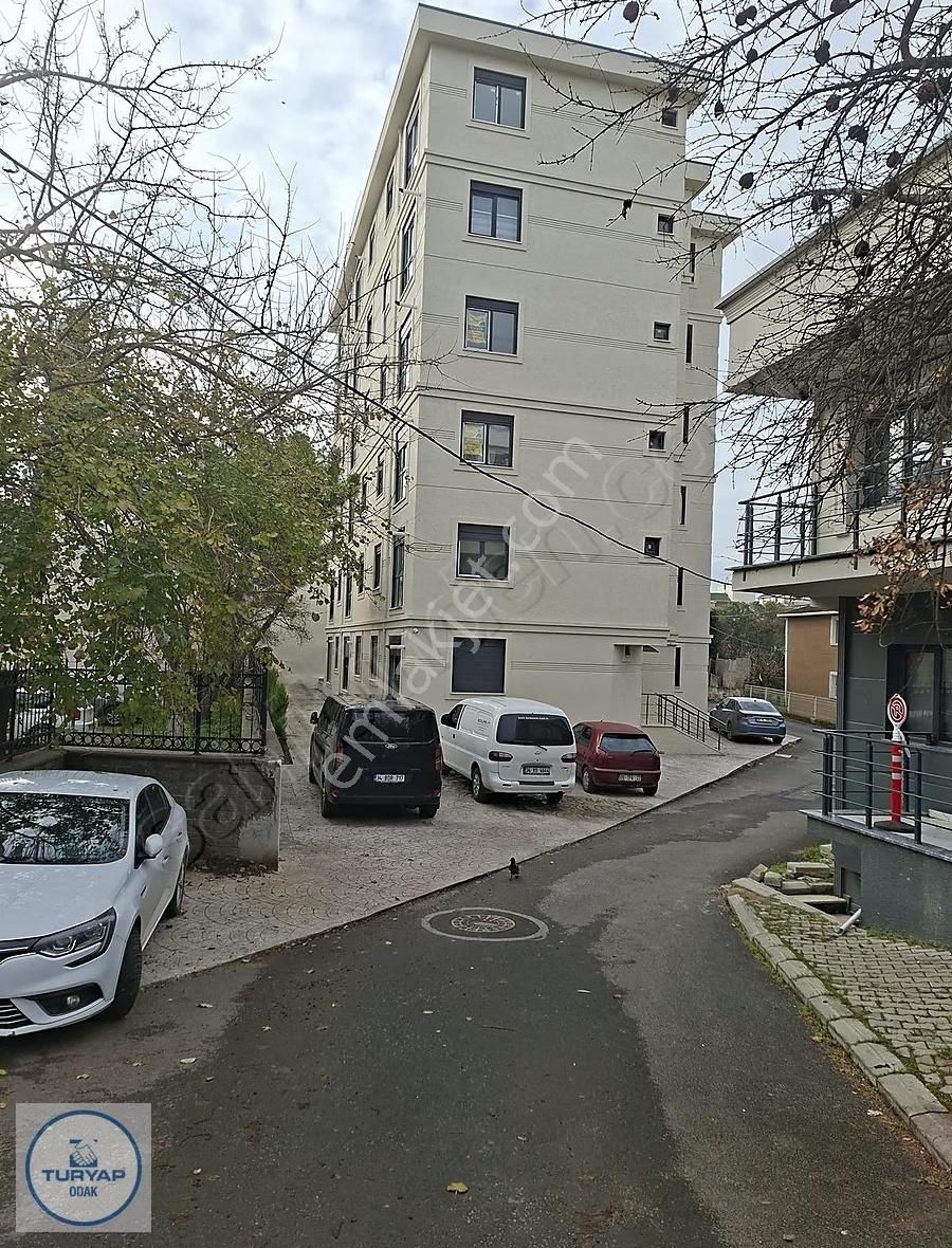 Tuzla Merkez'de 1+1 Kiralık Daire - Görsel 8