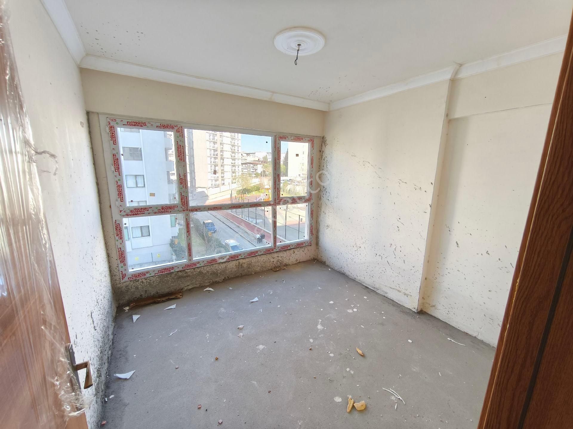 Tınaztepe Hastanesi Ve Deü Kampüs Yakını Sıfır 2+1 Otoparklı Arakat Ferah - Görsel 3