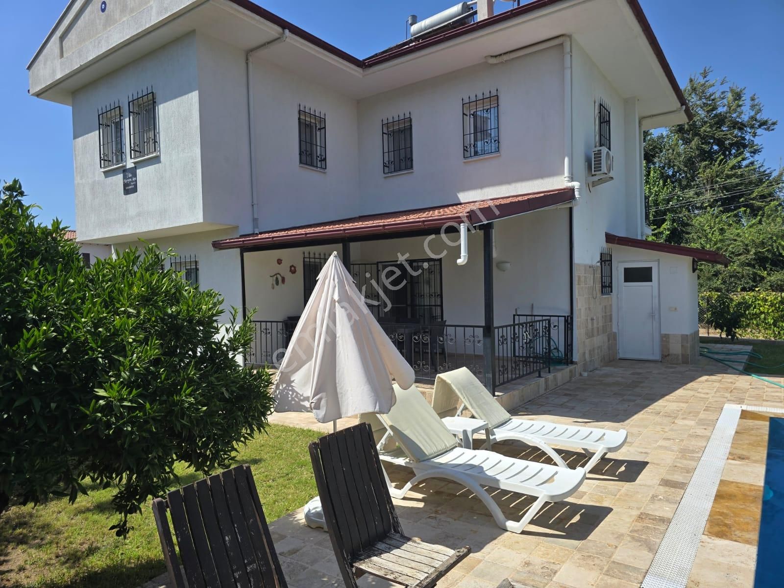 Eval Emlak'tan Müstakil Havuzlu, 3 Cephesi Yol, Köşe Parsel 3+1 Dubleks Villa - Görsel 8