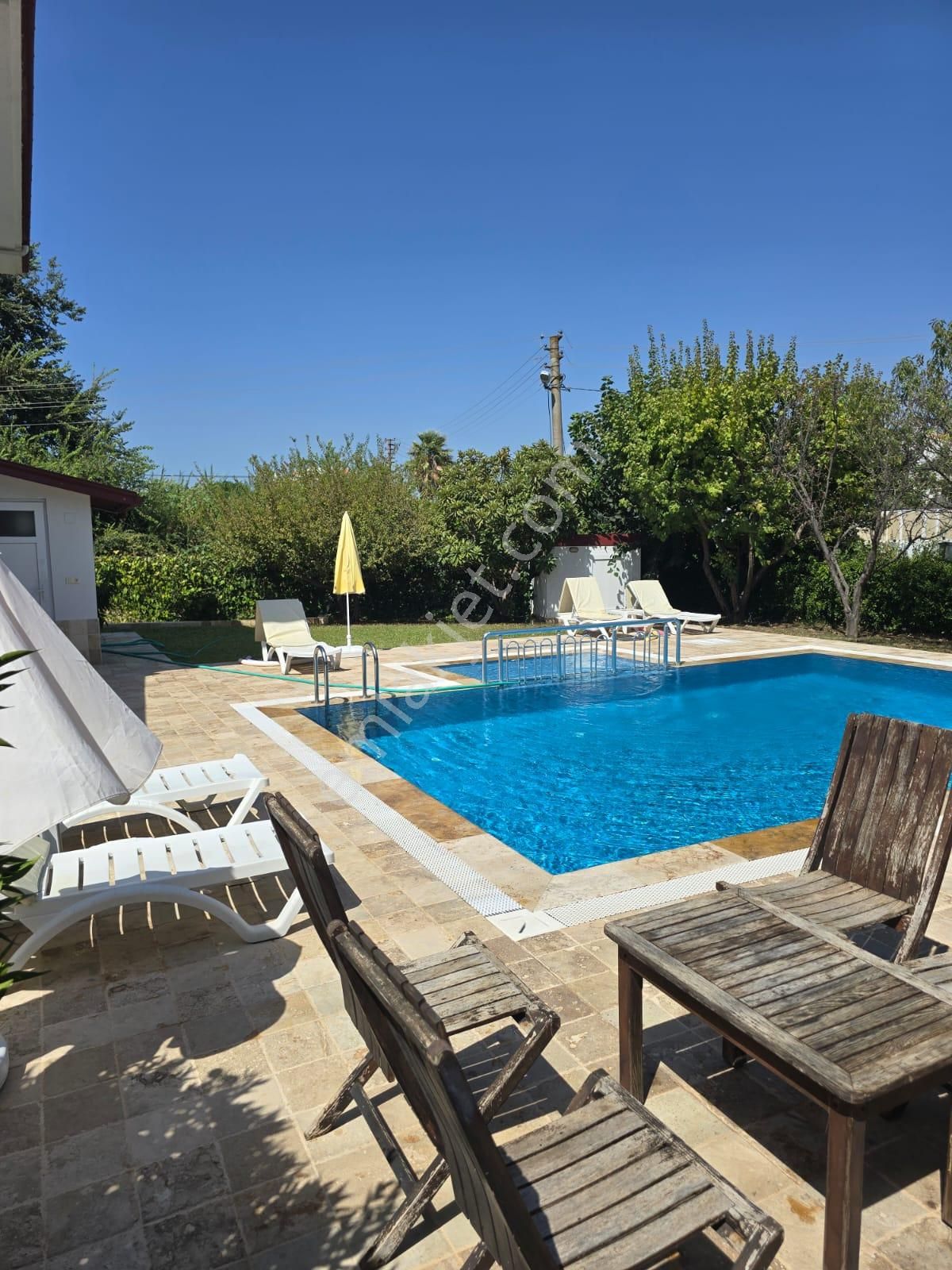 Eval Emlak'tan Müstakil Havuzlu, 3 Cephesi Yol, Köşe Parsel 3+1 Dubleks Villa - Görsel 4