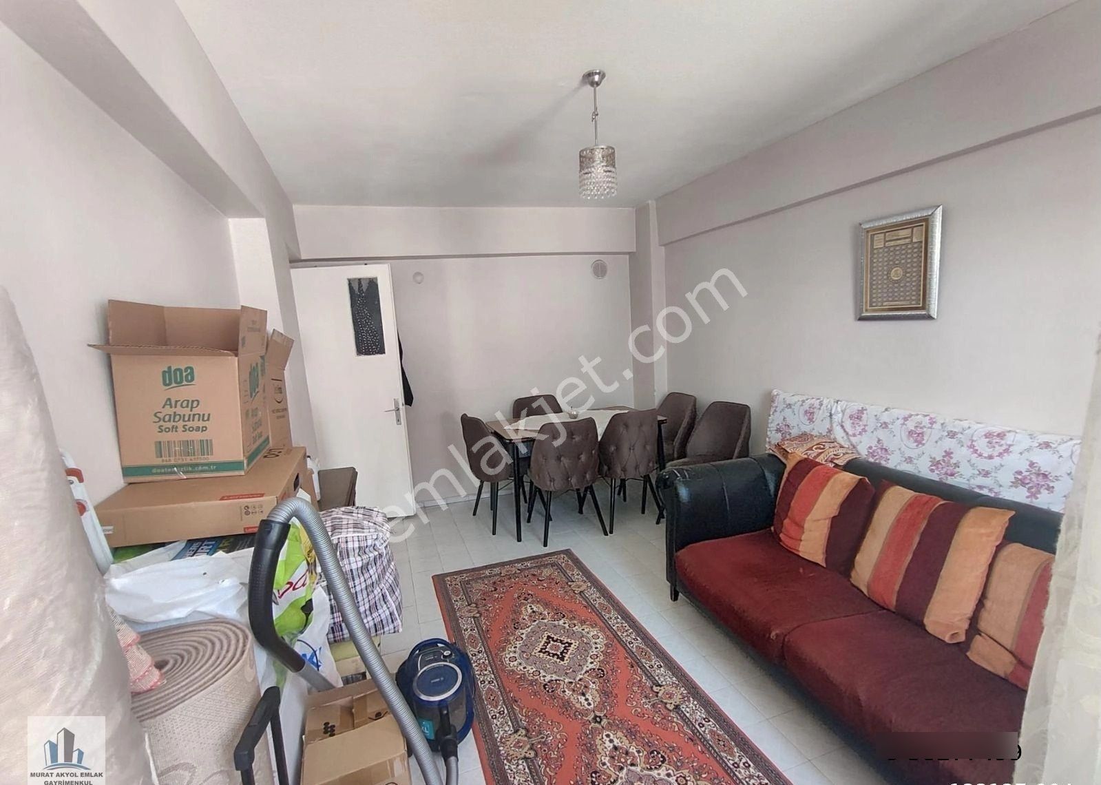 Onur Mahallesi'nde Metro İstasyonu Yakınında 3+1 Klasik Daire - Görsel 31