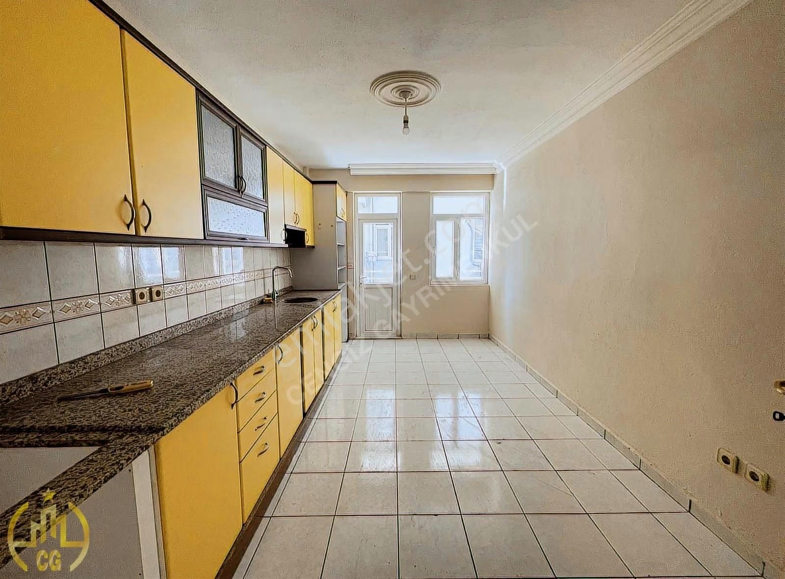 Çağlayan Mahallesinde Eşsiz Irmak Manzaralı 3+1 Kiralık Daire - Görsel 13