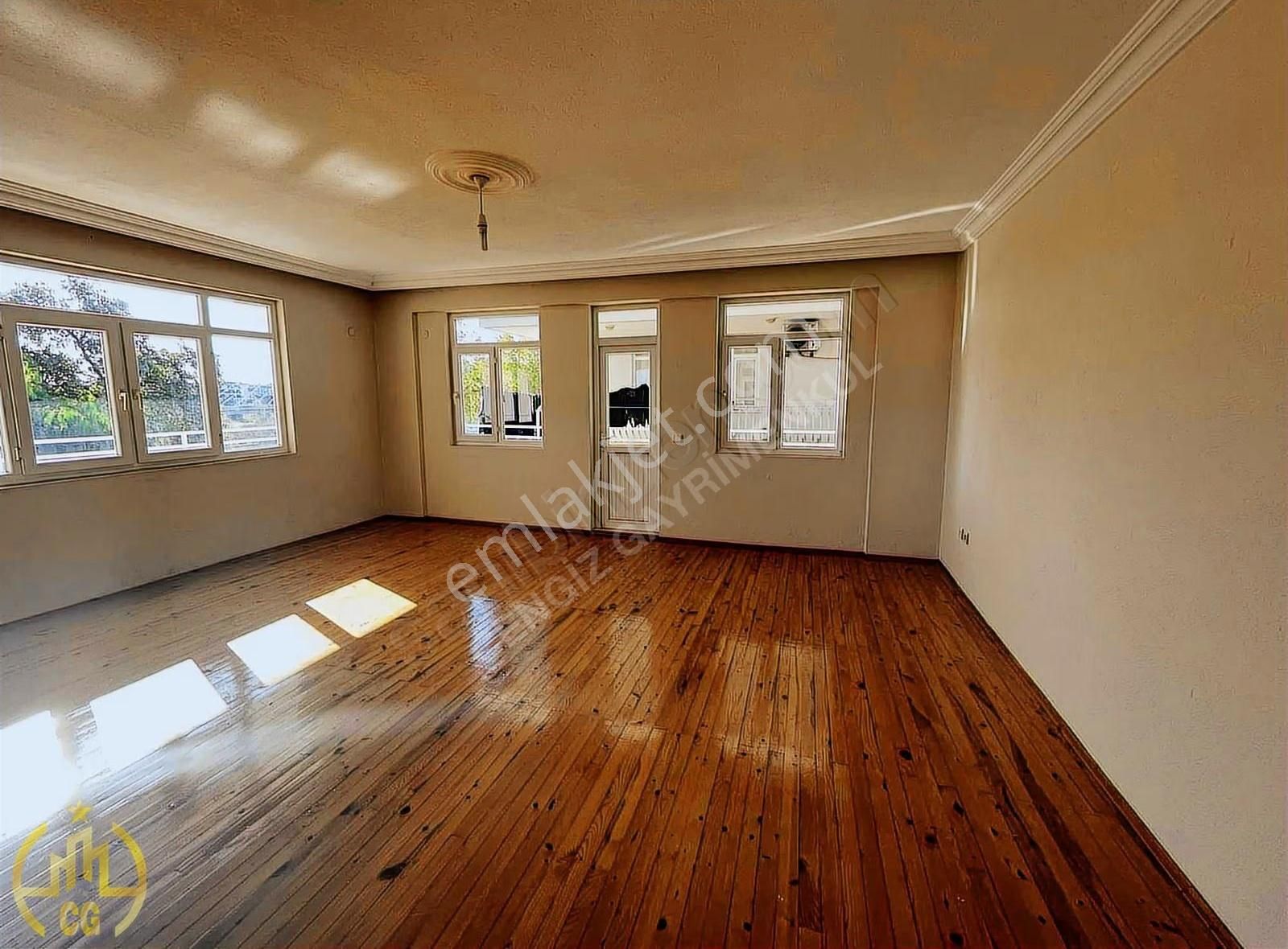 Çağlayan Mahallesinde Eşsiz Irmak Manzaralı 3+1 Kiralık Daire - Görsel 3