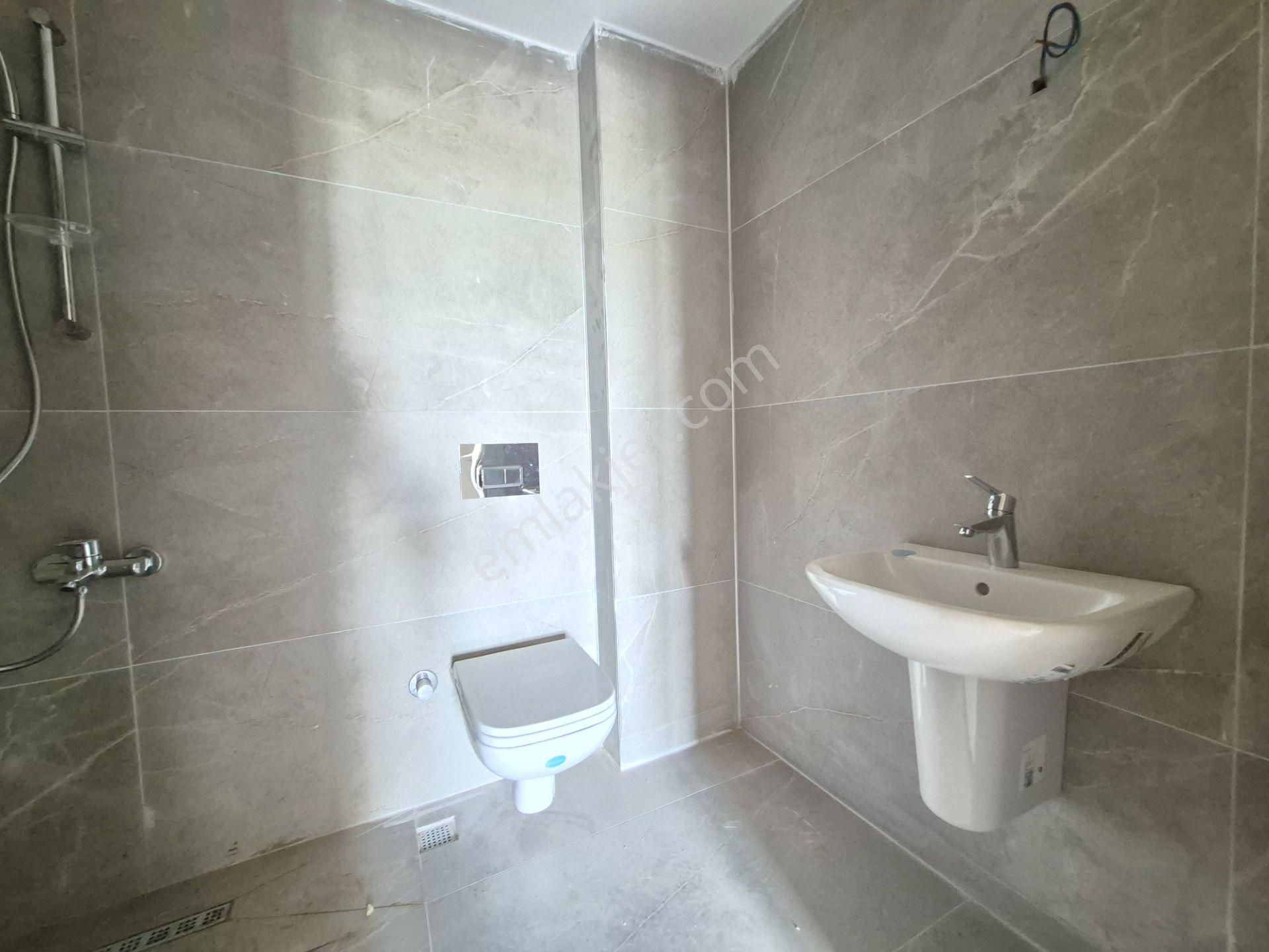 💫 Parsana Mahallesinde Stadyuma Oldukça Yakın Kilerli 3+1 Cephesi Açık Satılık Sıfır Daireler 🔥 - Görsel 44