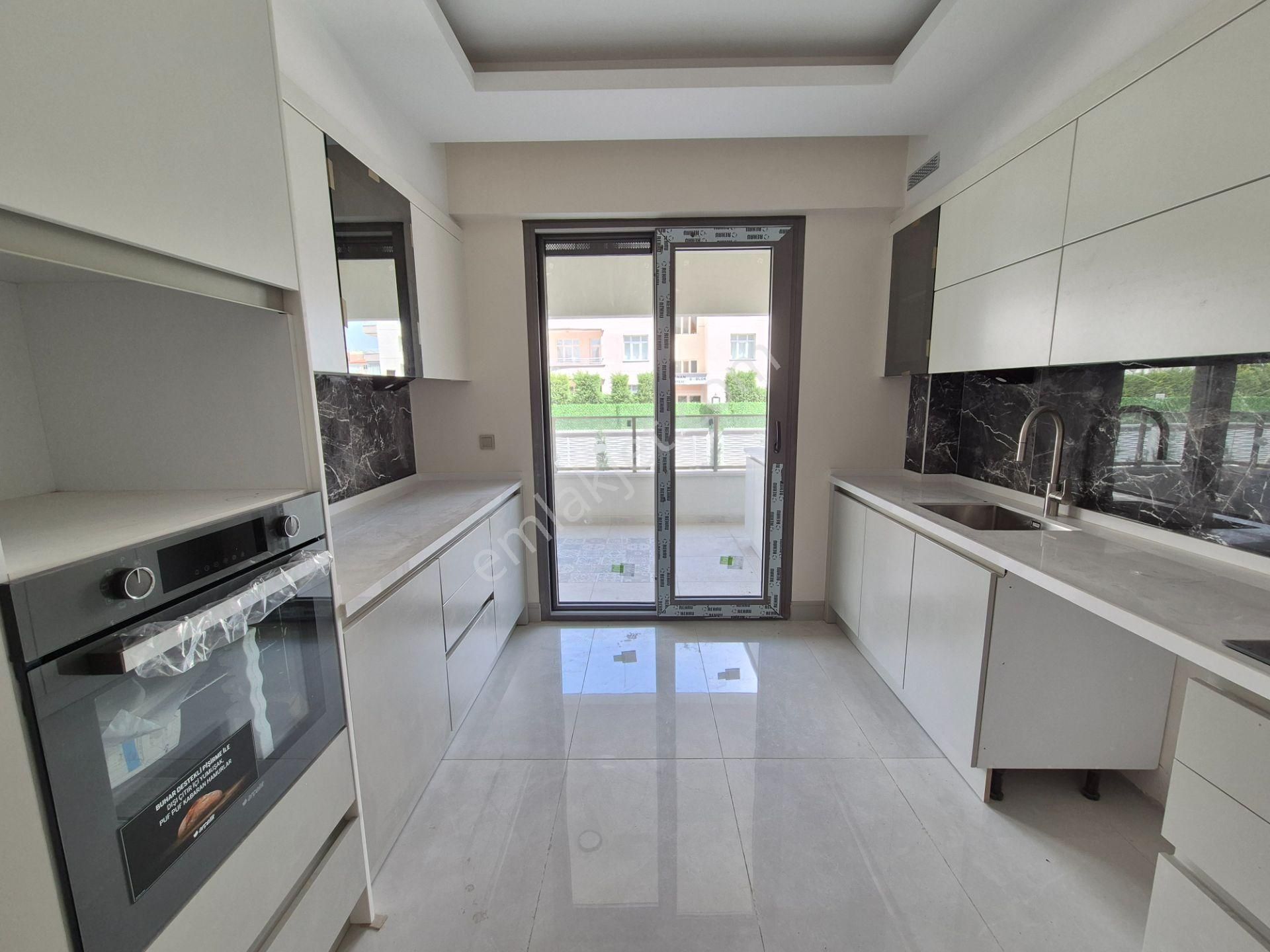 💫 Parsana Mahallesinde Stadyuma Oldukça Yakın Kilerli 3+1 Cephesi Açık Satılık Sıfır Daireler 🔥 - Görsel 11