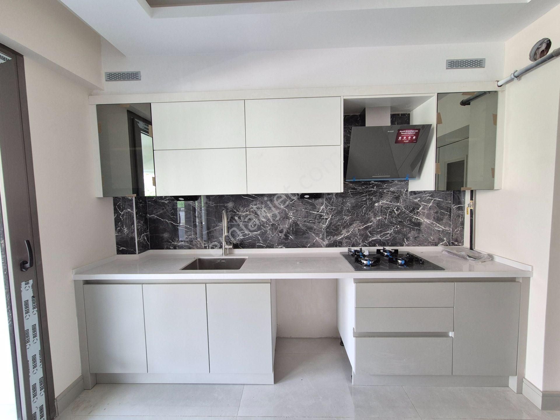 💫 Parsana Mahallesinde Stadyuma Oldukça Yakın Kilerli 3+1 Cephesi Açık Satılık Sıfır Daireler 🔥 - Görsel 17